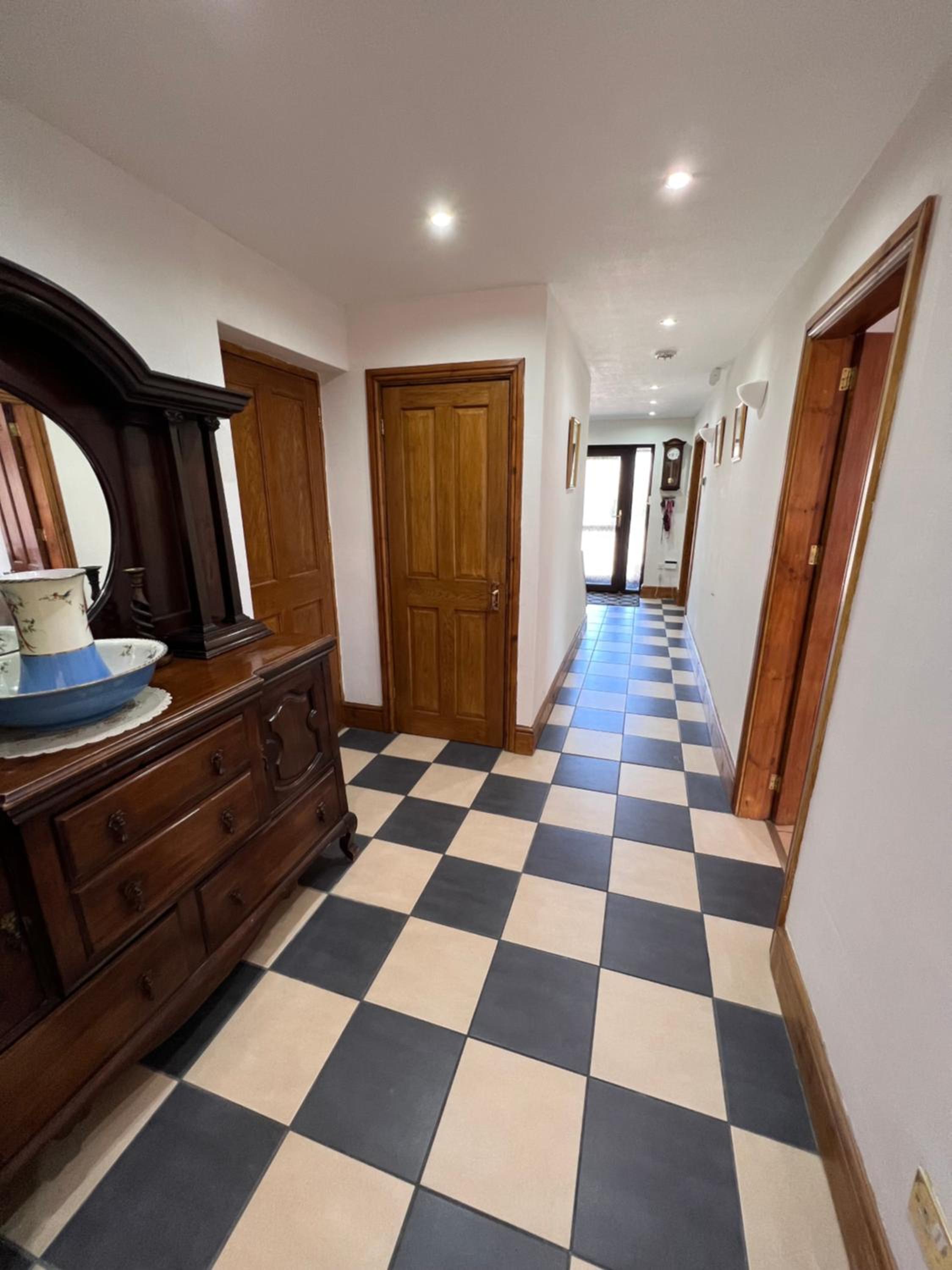 DAINTY HOME STAY - 6 BDR Contractors, Family & Group