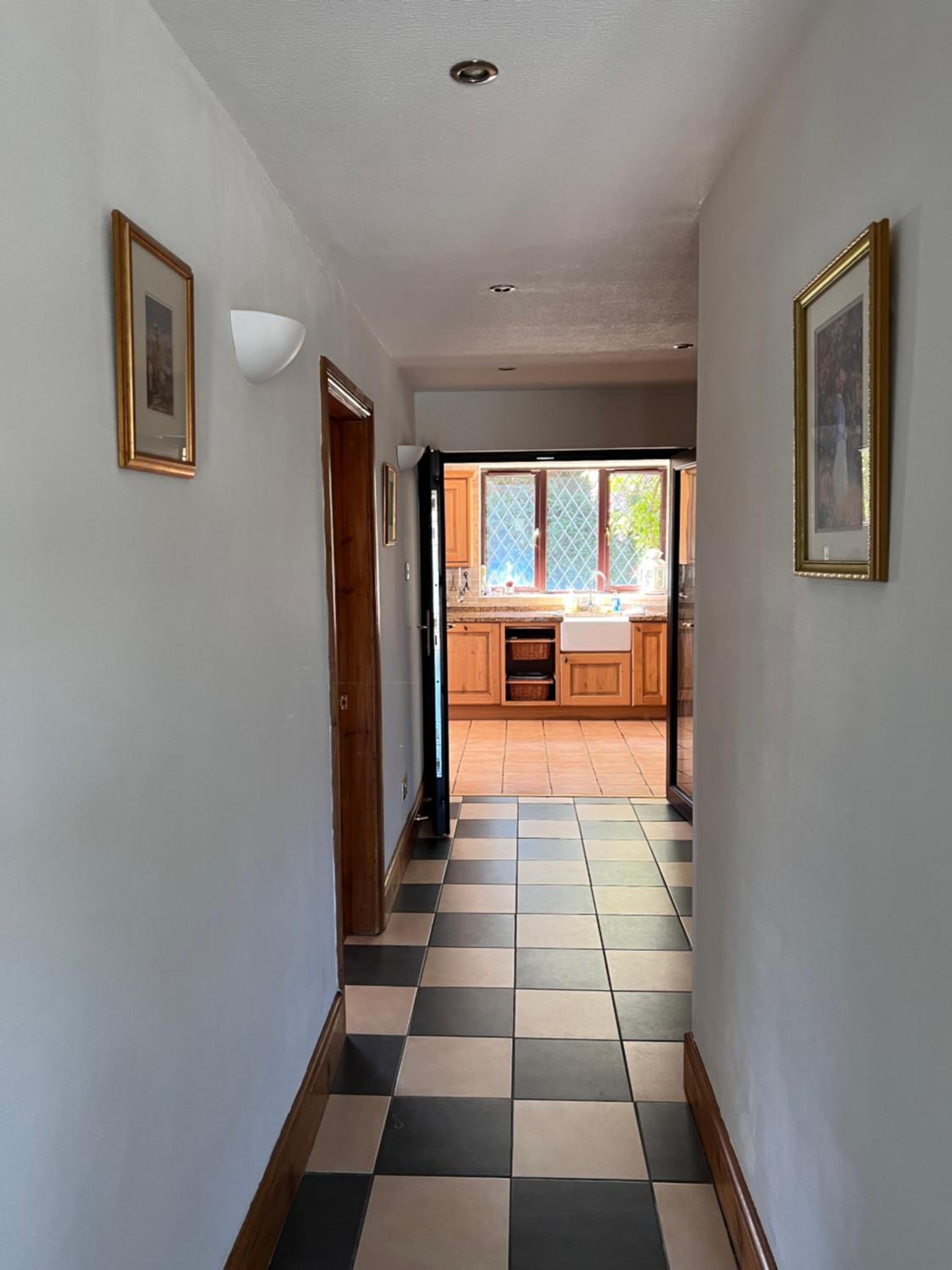 DAINTY HOME STAY - 6 BDR Contractors, Family & Group