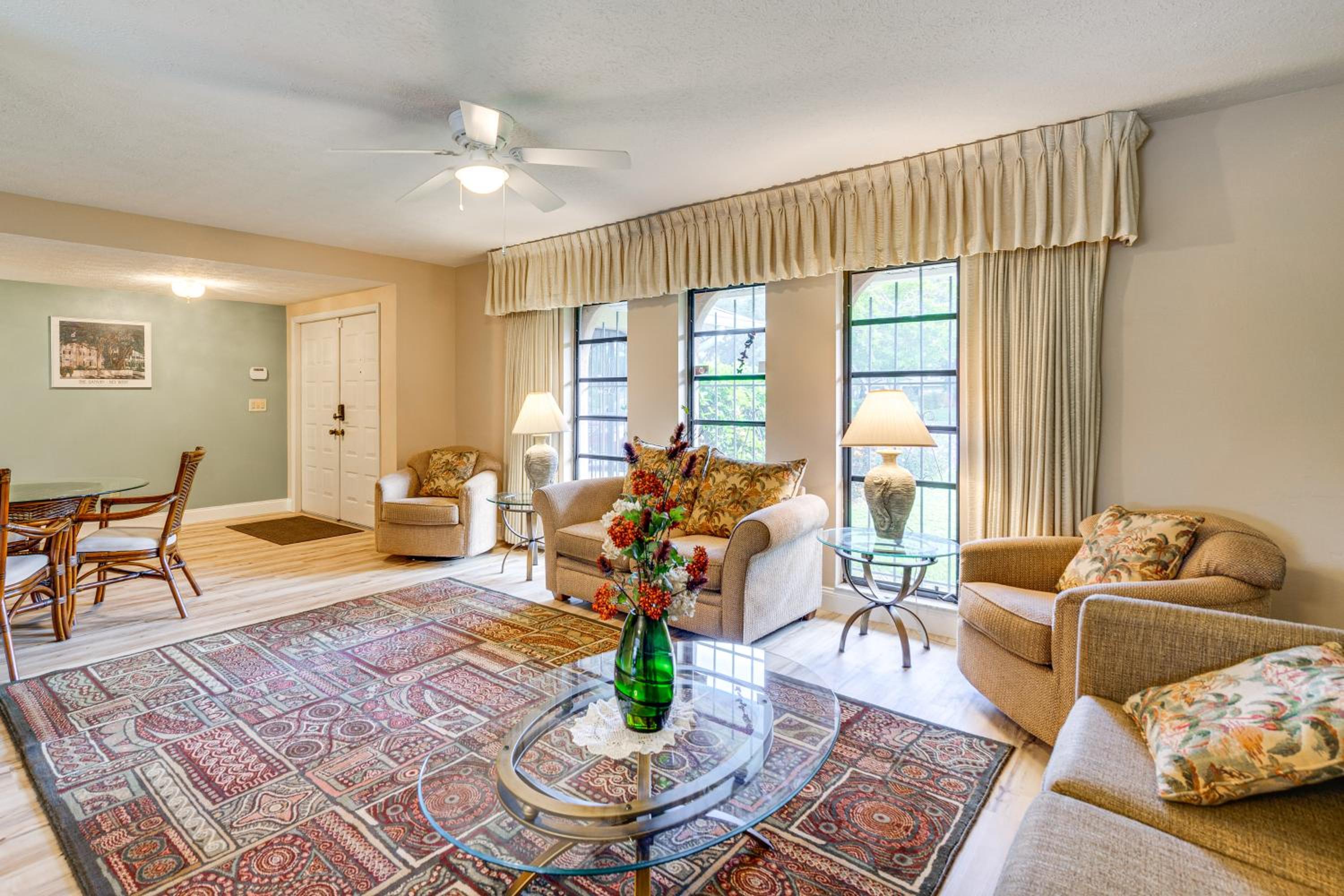 1 Mi to Golf! Family Getaway with Pool in Fort Myers