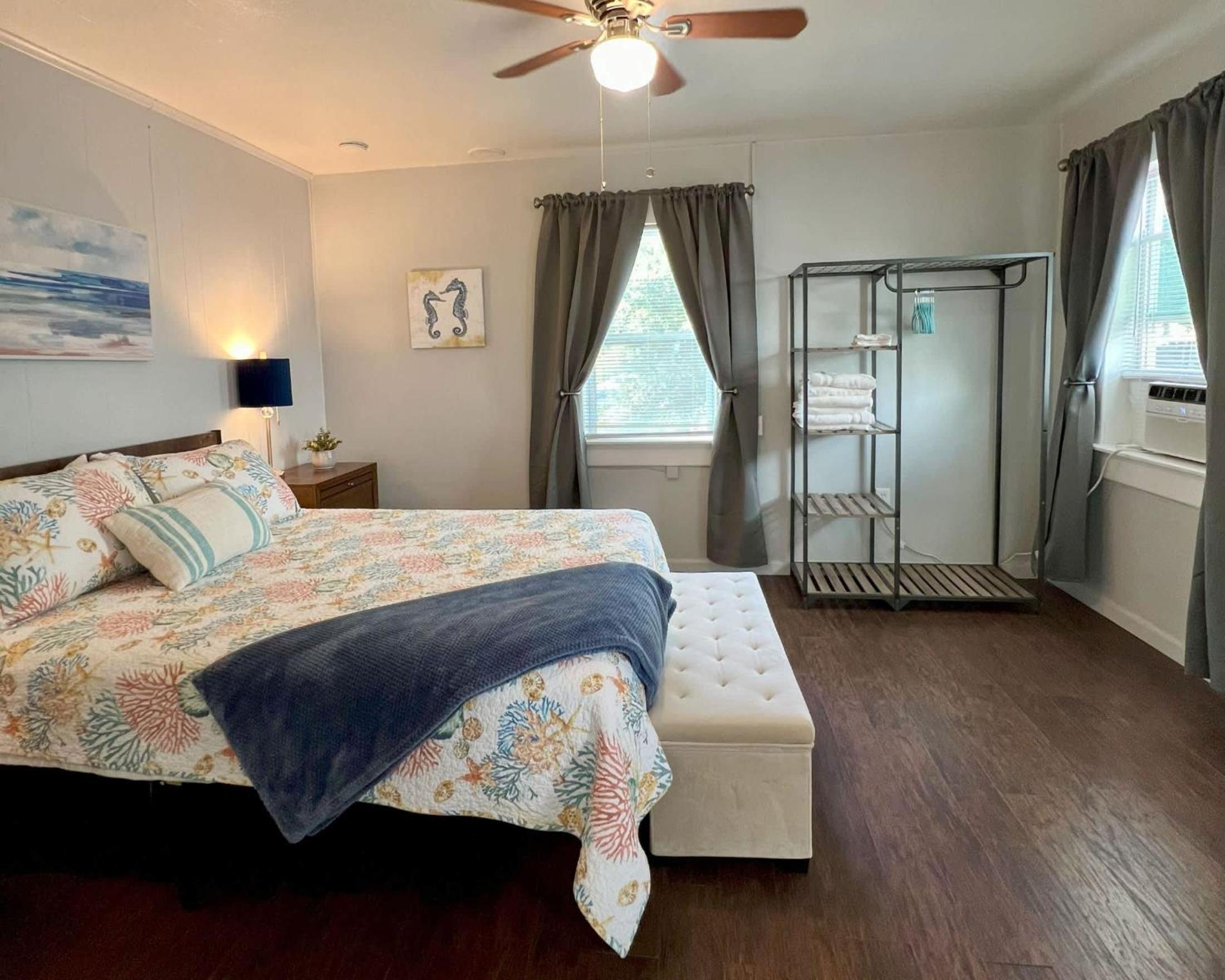 Crestview Cottage For 2