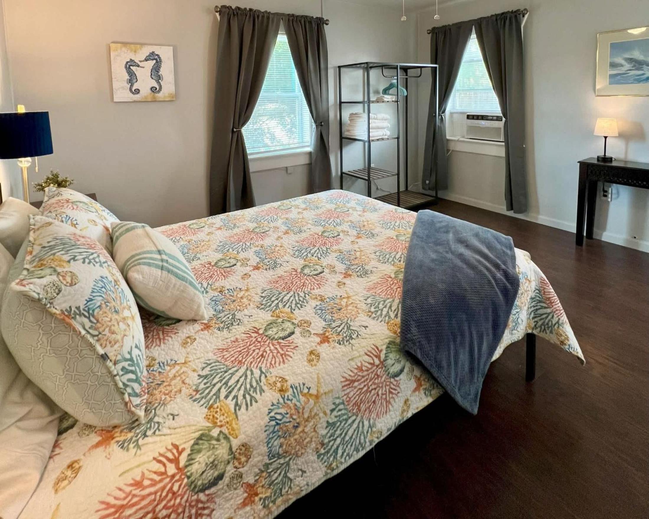 Crestview Cottage For 2
