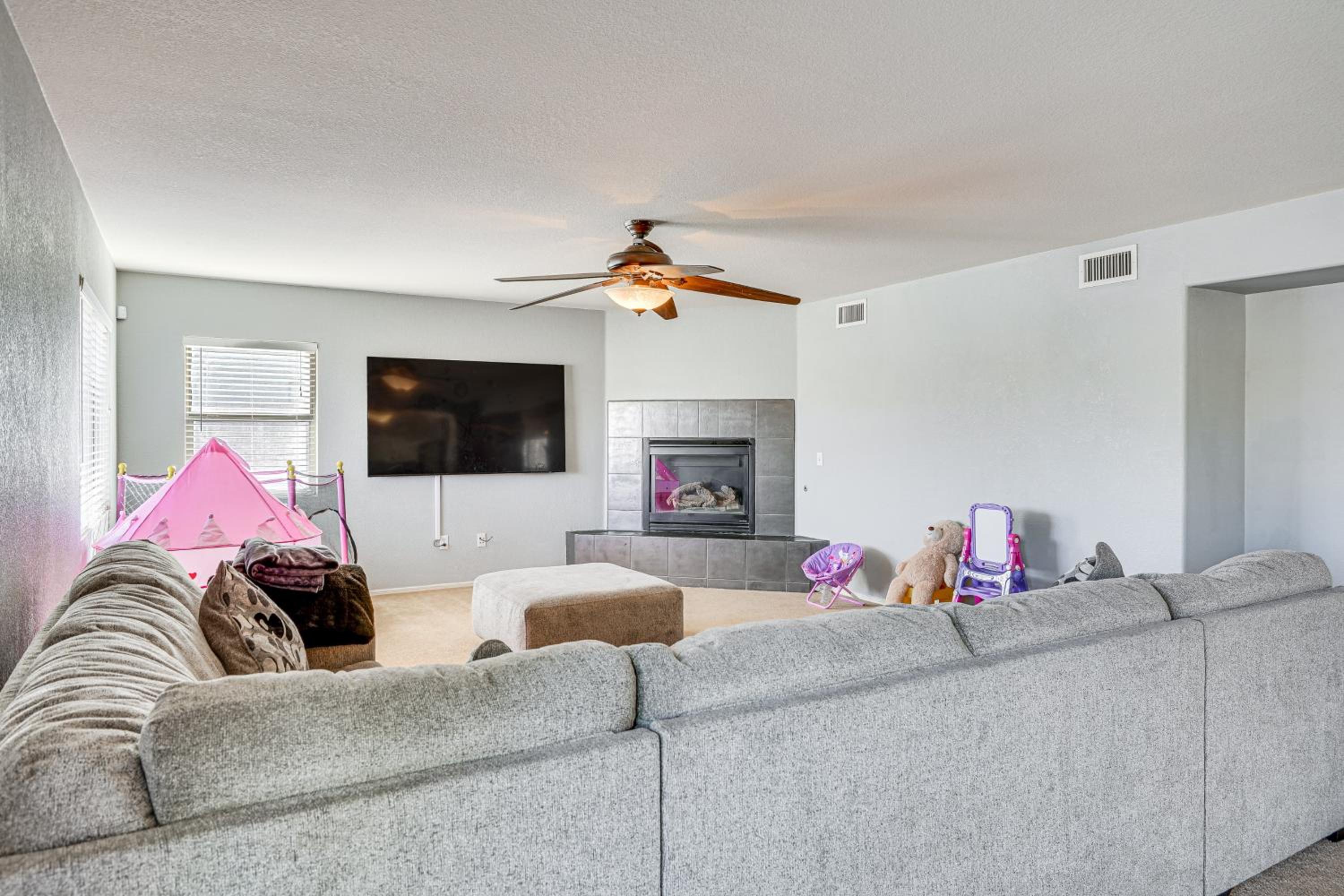Private Pool and Family Fun Desert Oasis in Tucson!