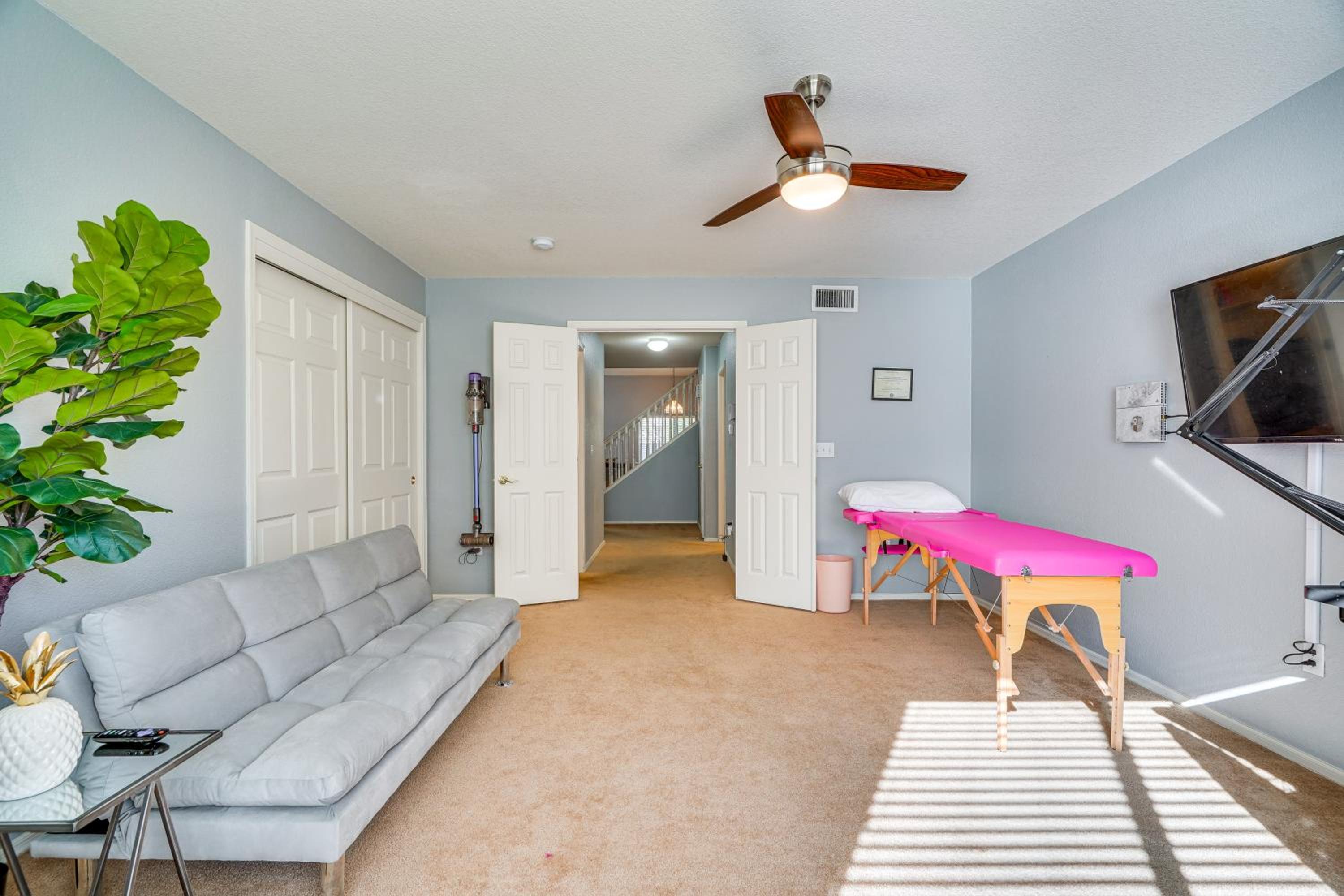 Private Pool and Family Fun Desert Oasis in Tucson!