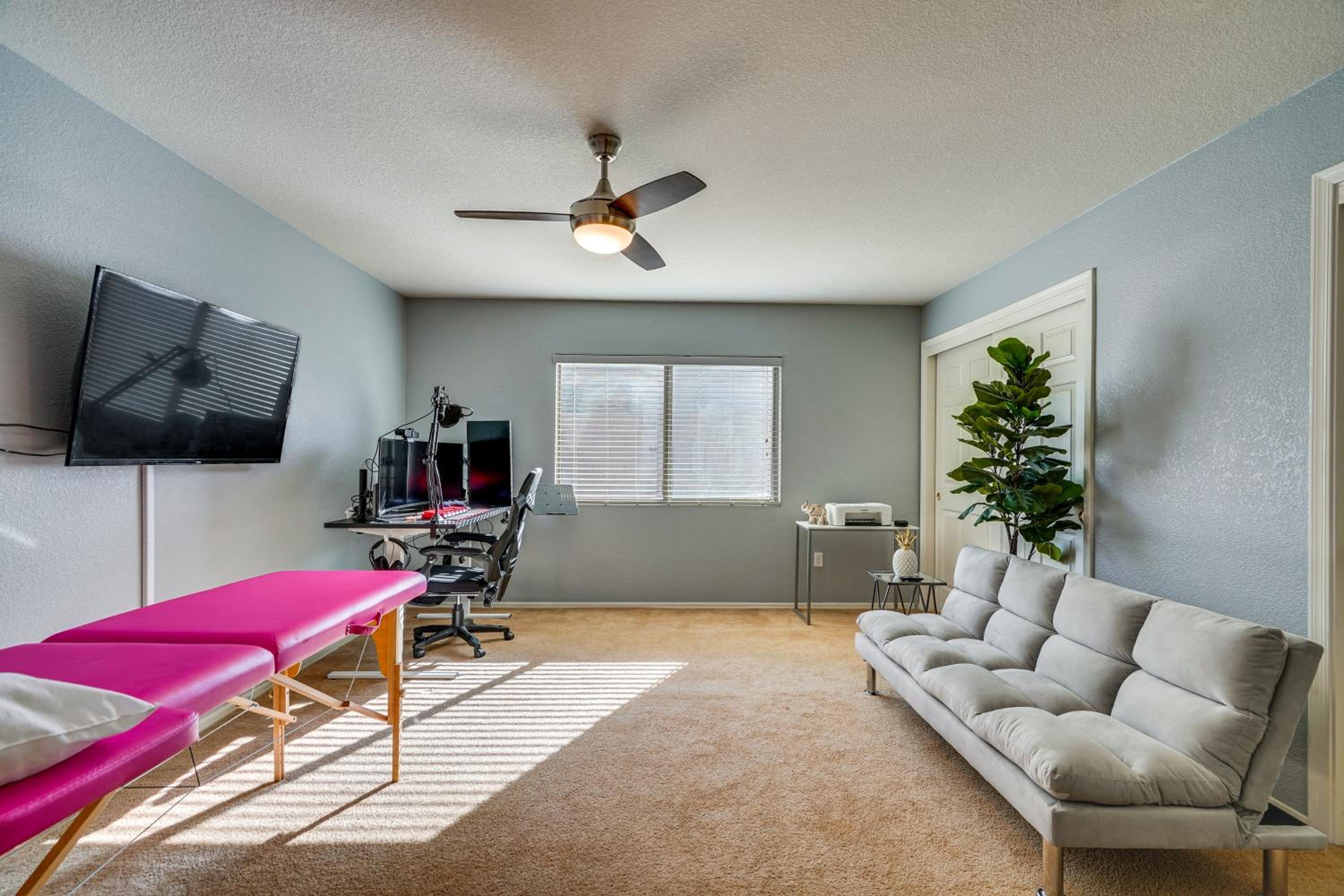 Private Pool and Family Fun Desert Oasis in Tucson!