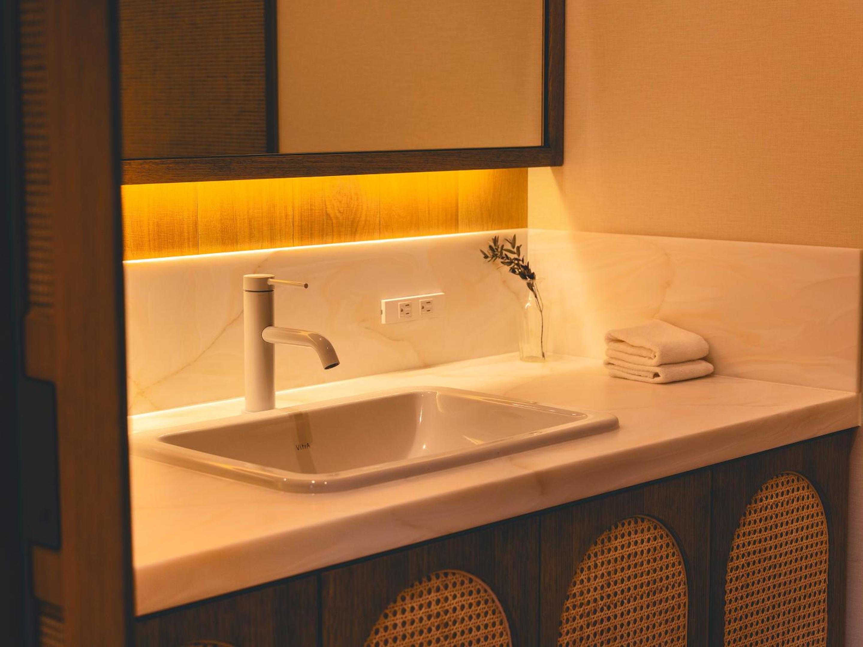 Glamdy style hotel suite 山ノ麓