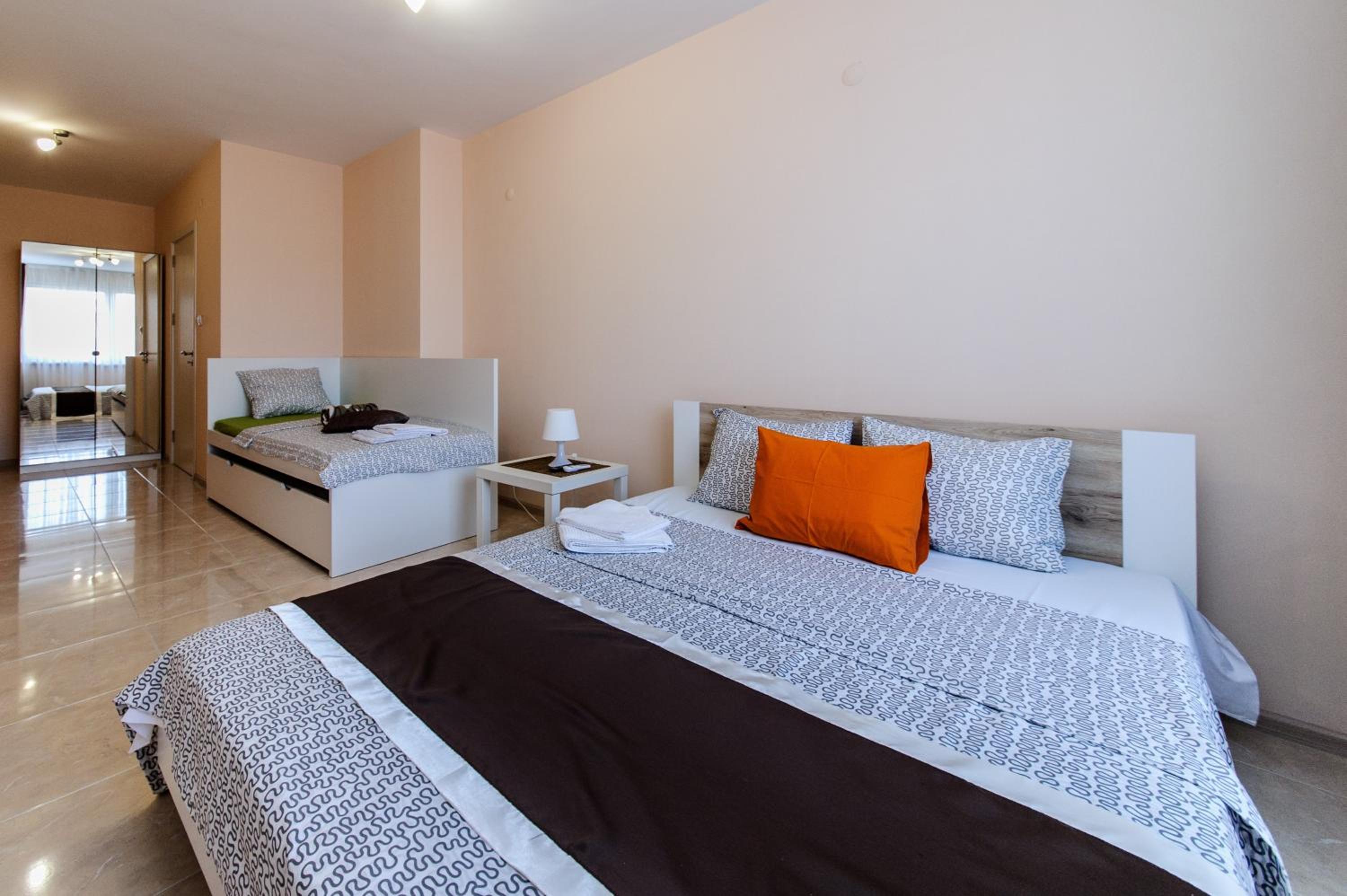 Sandanski Peak Guest Rooms