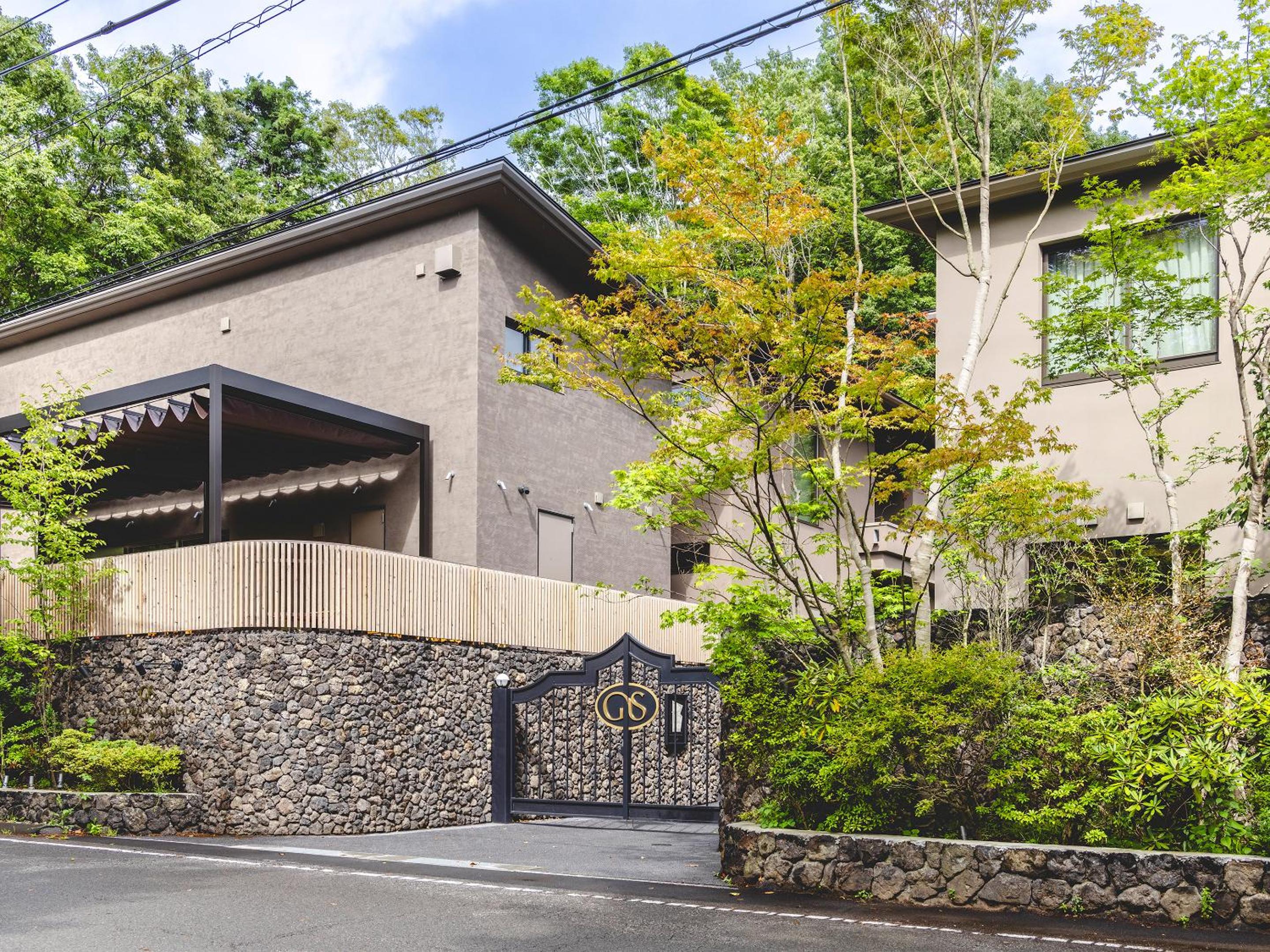 Glamdy style hotel suite 山ノ麓