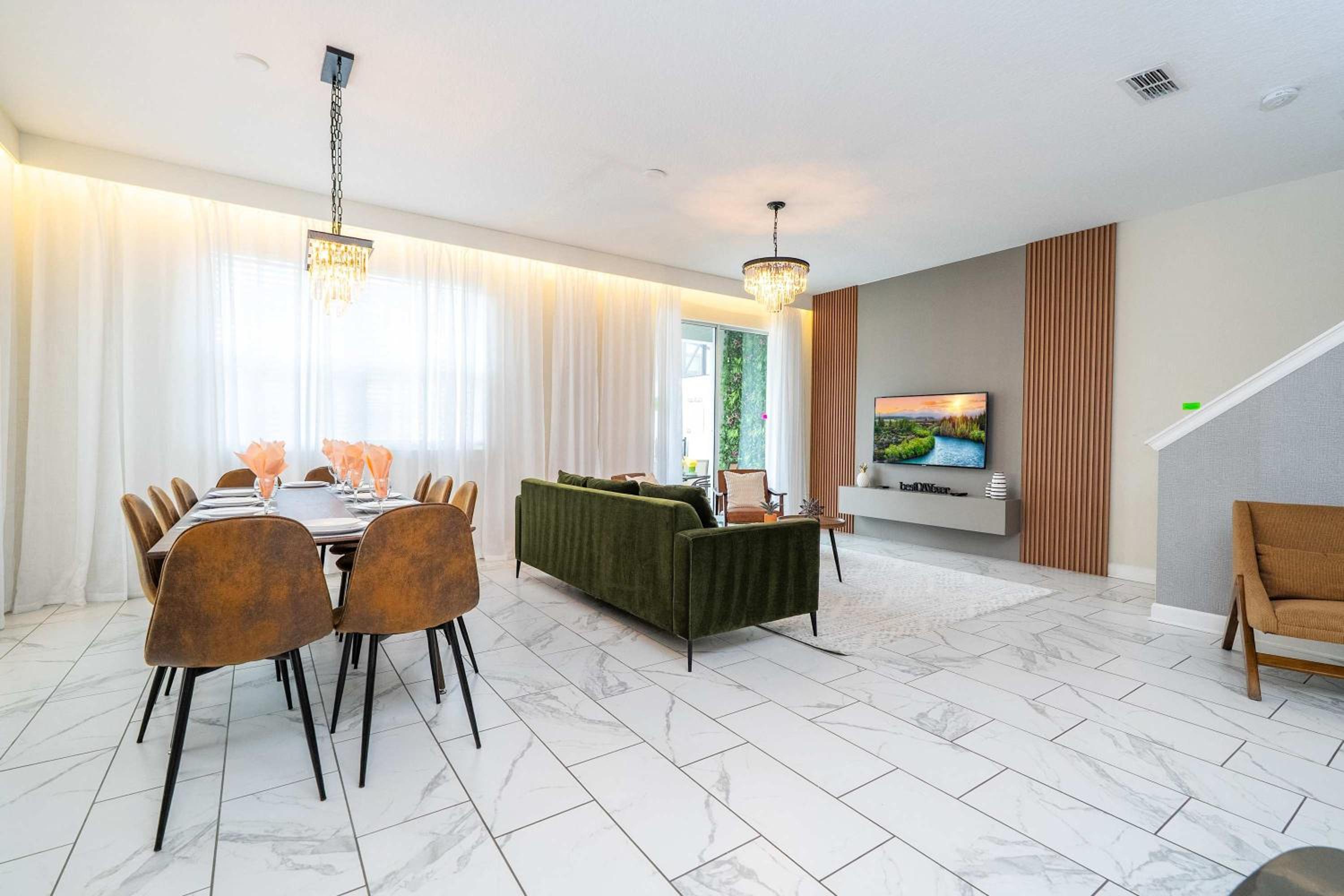 Vibrant 5Bd w Private Pool & Waterpark at Storey Lake 4811M