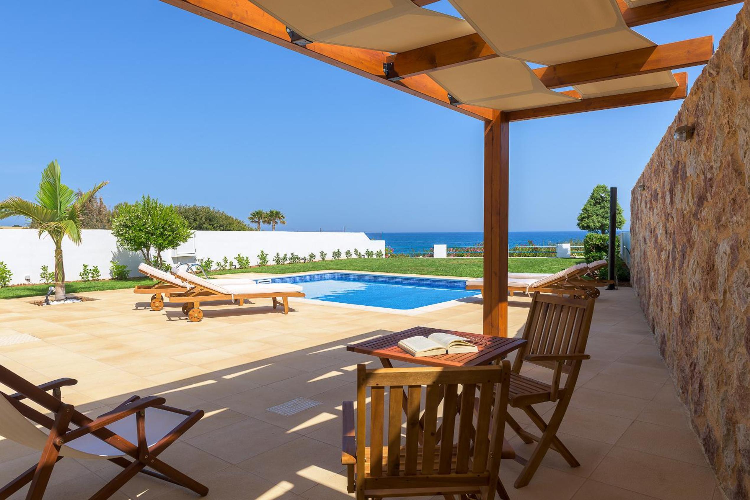 Deep Blue Villa