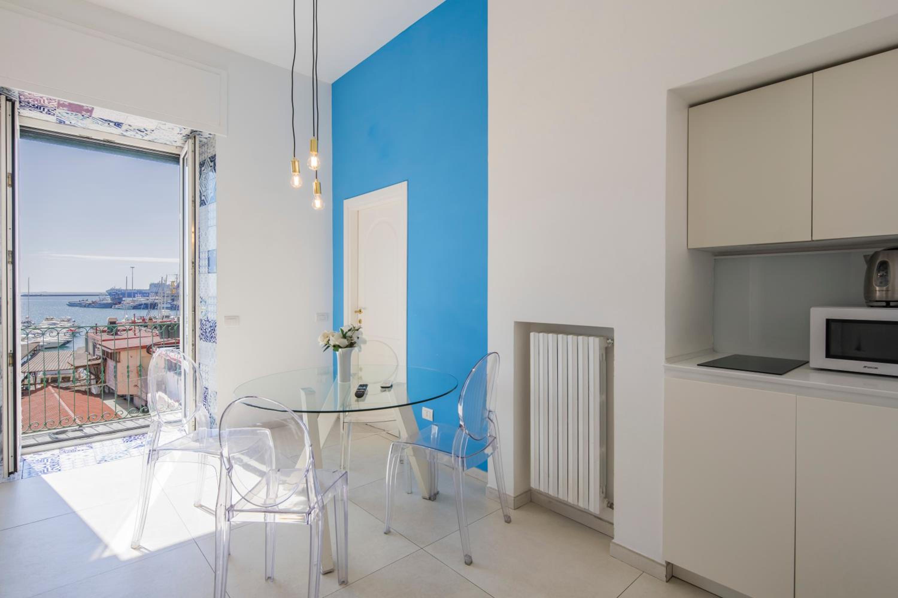 Relais Luxury Retreat - Seafront Apartments
