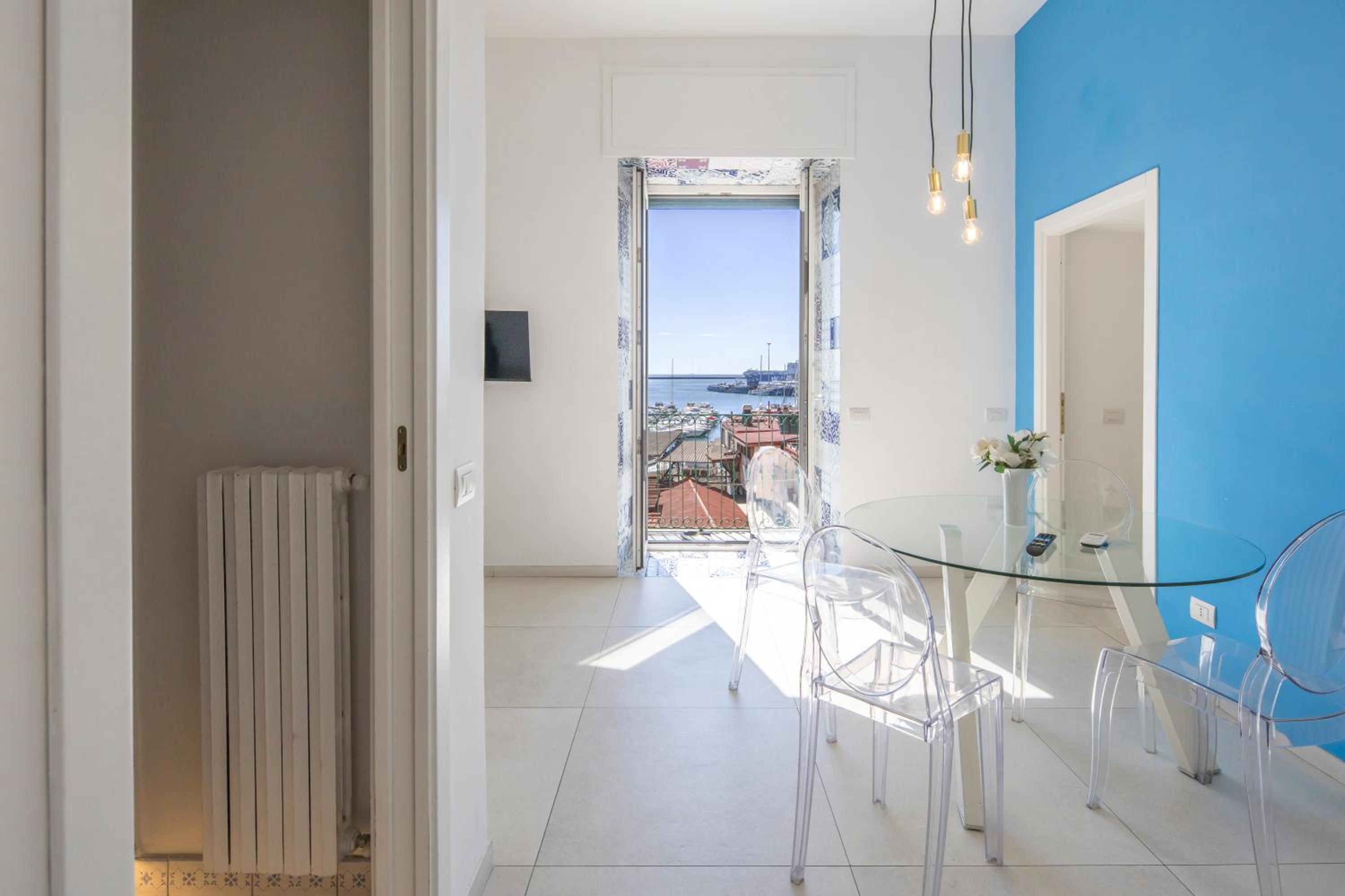Relais Luxury Retreat - Seafront Apartments