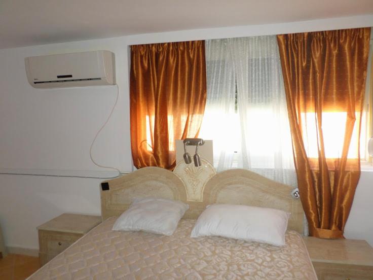 Aldom Apartments
