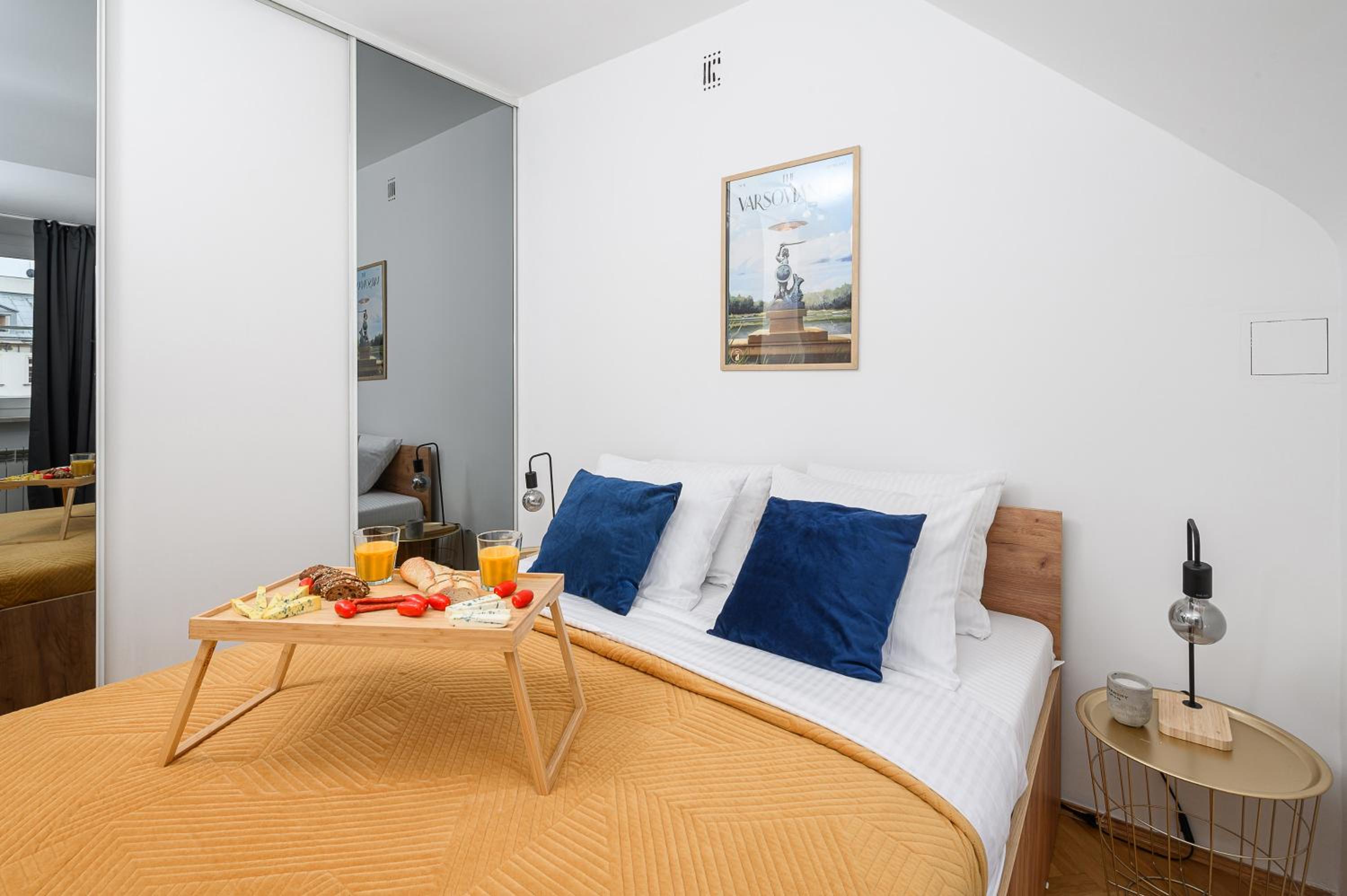 Lumina spacious apartments in the Old Town