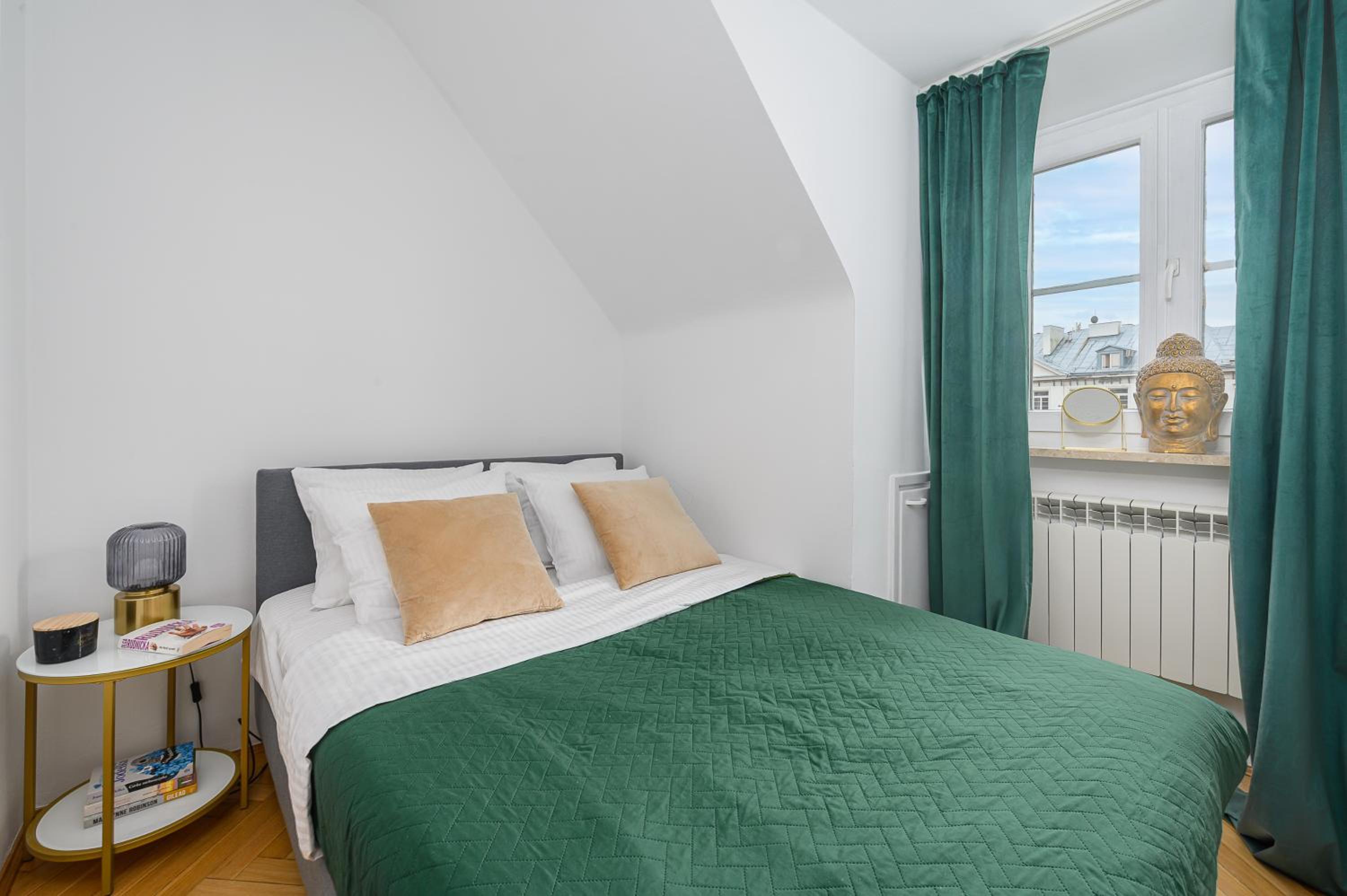 Lumina spacious apartments in the Old Town
