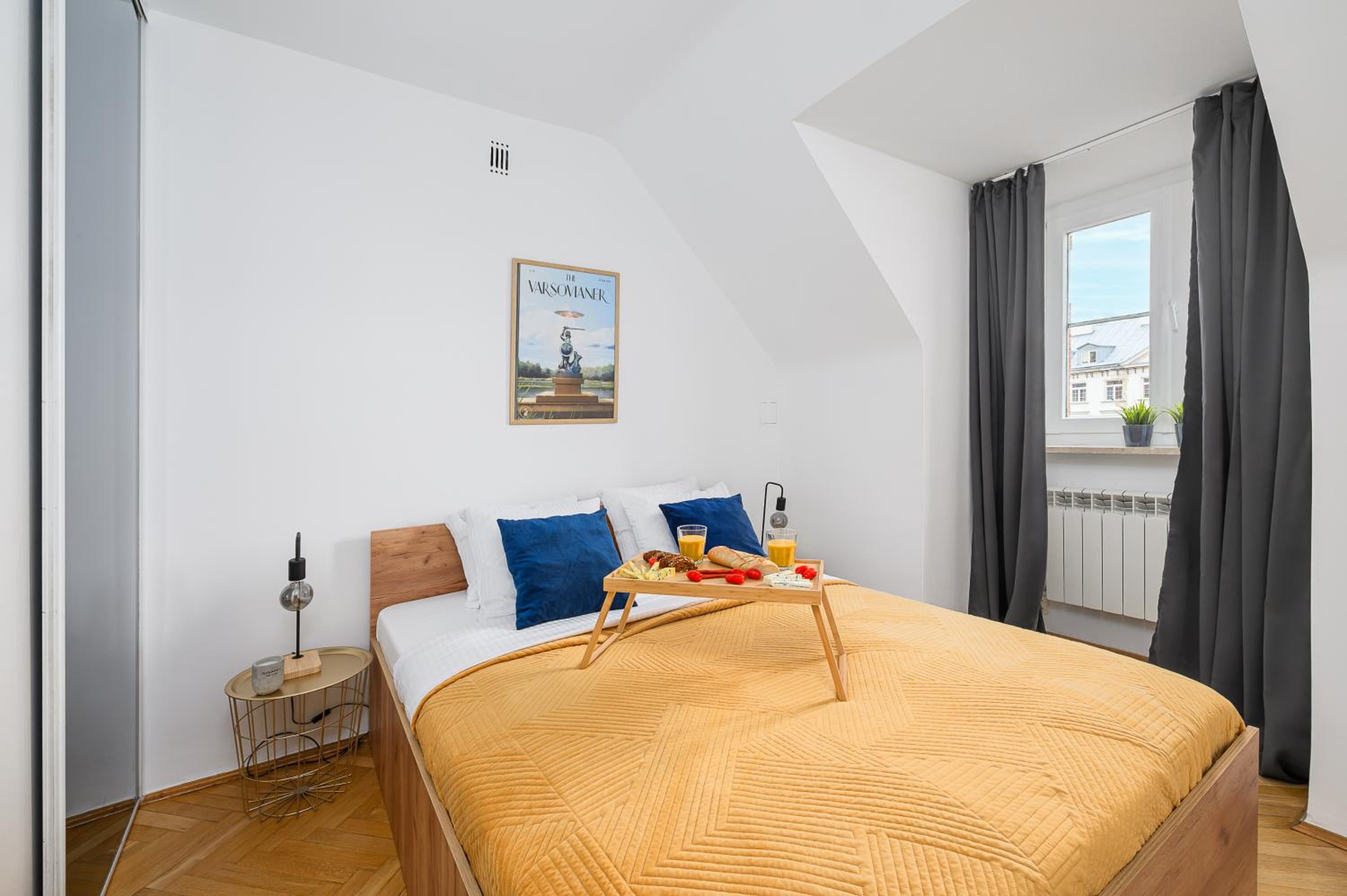 Lumina spacious apartments in the Old Town