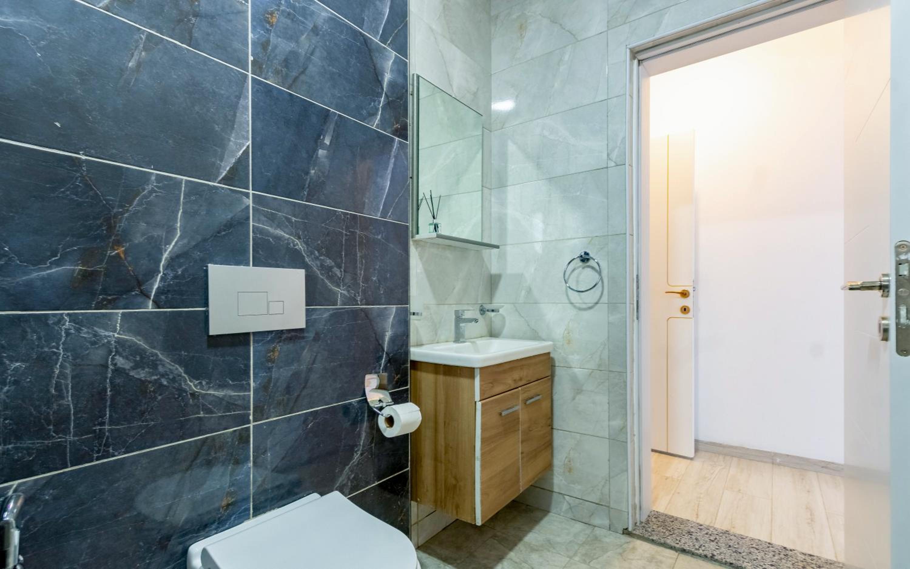 Grand Premiere 2 Bedroom Apartment