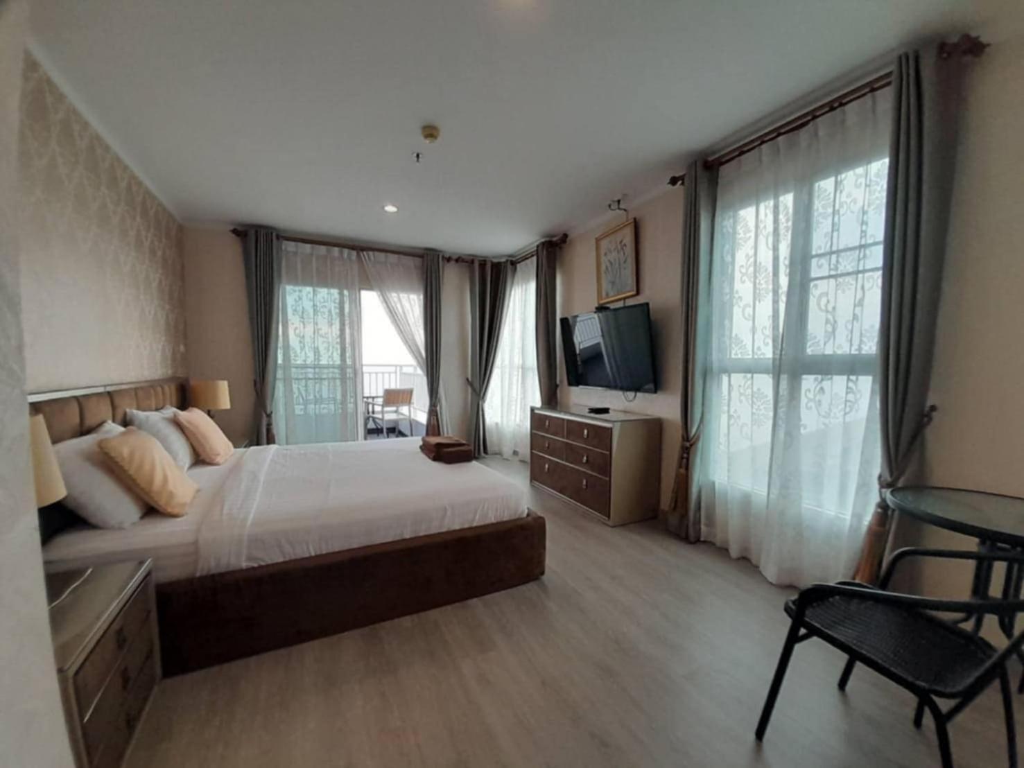Premium 3bedroom120sqm 15floor วิวทะเล frontbeach seaview