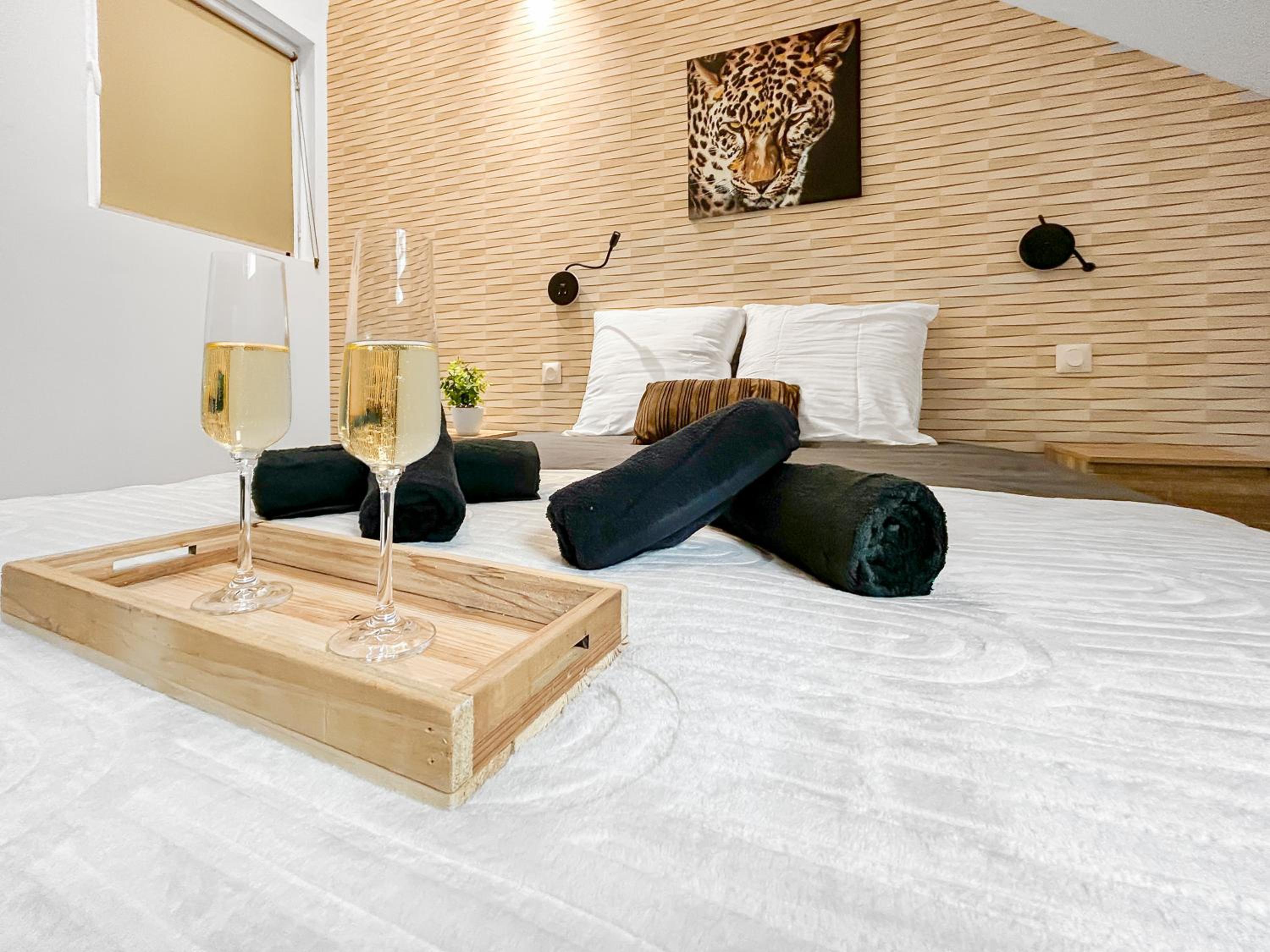 Fibre Ultra-Rapide, Lit Queen Size, Cosy & Calme
