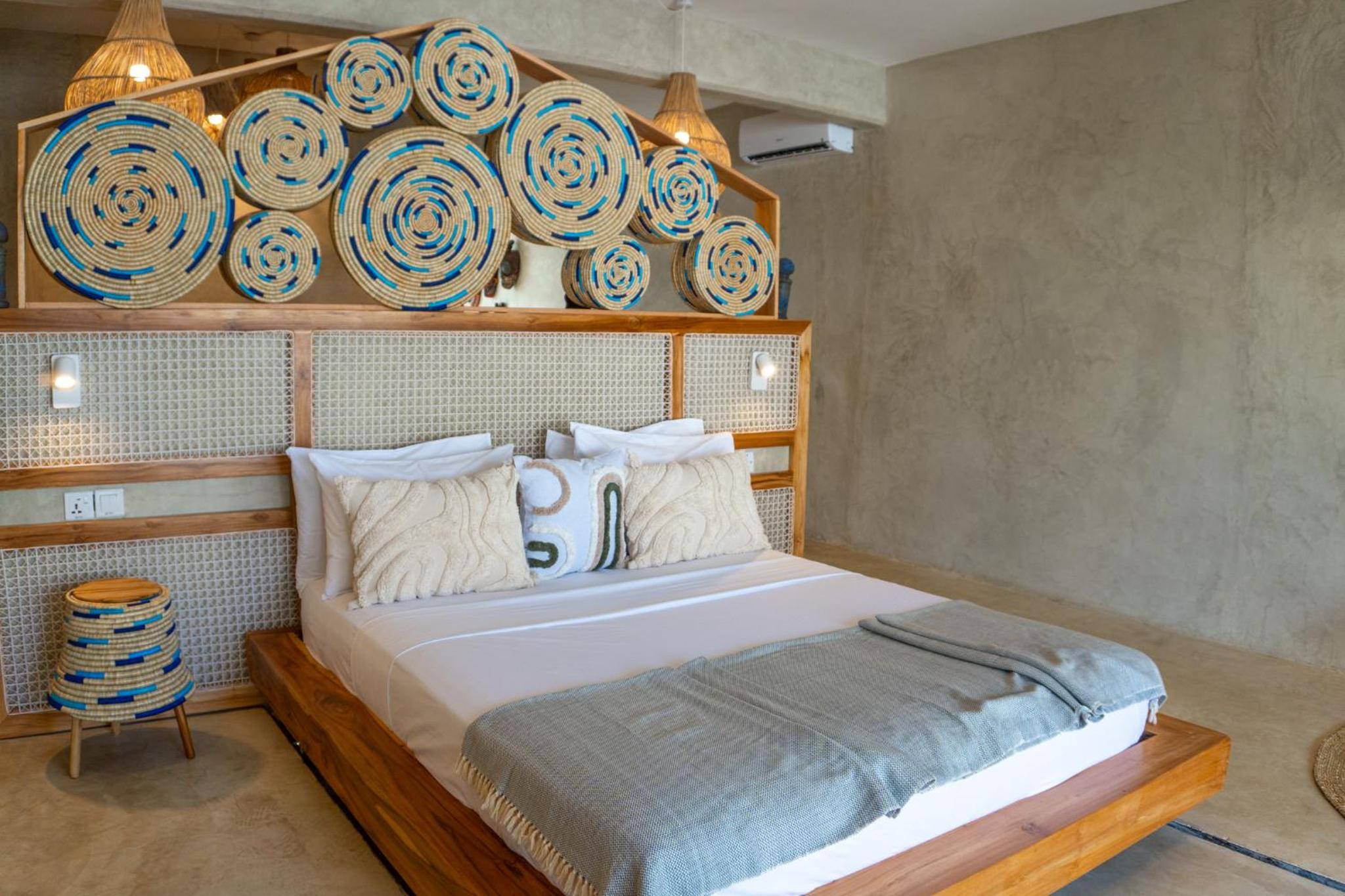 MAKU Oasis Villas and Studios