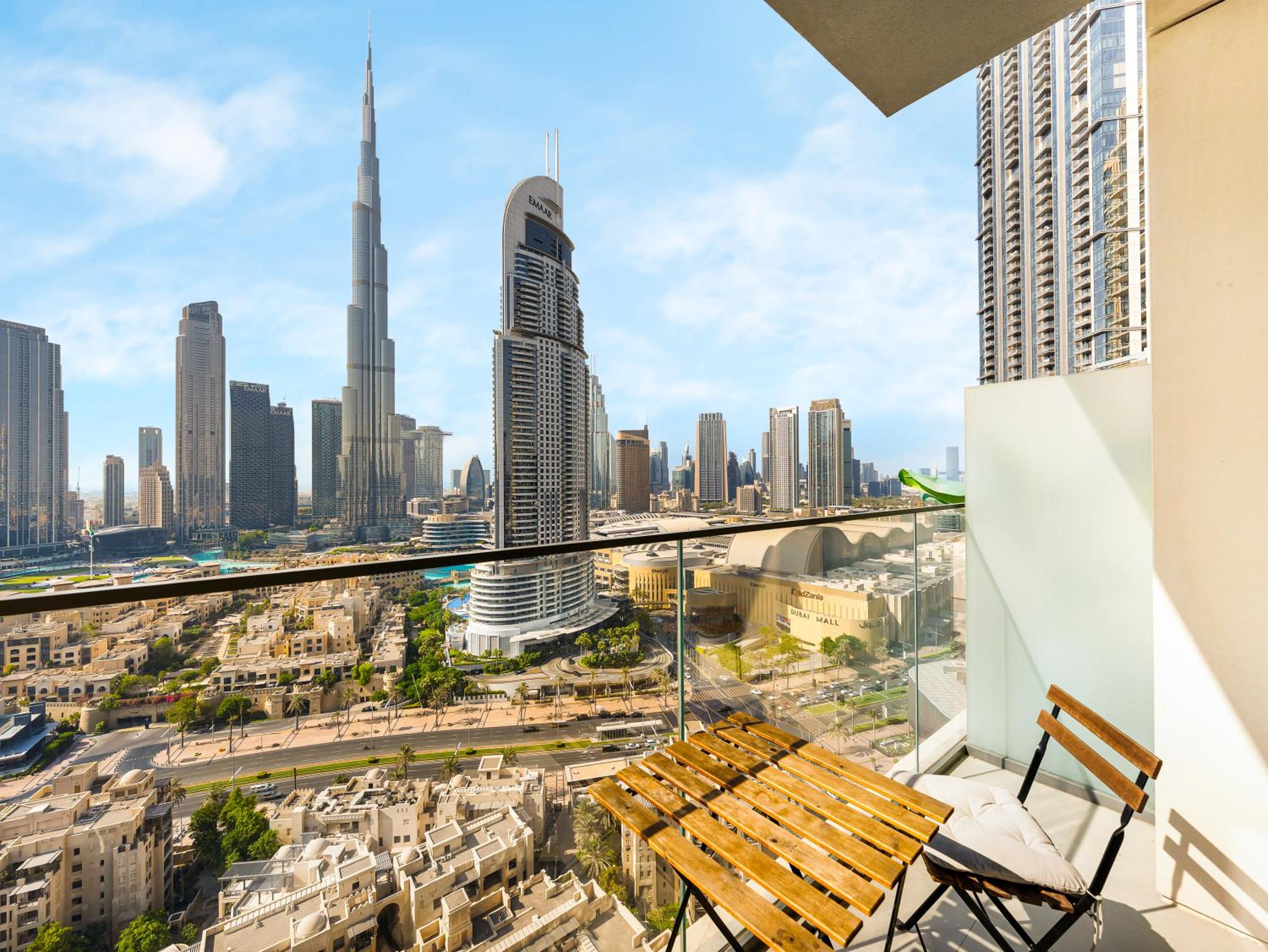 ABI Holiday Homes - Burj Khalifa and Fountain view Downtown