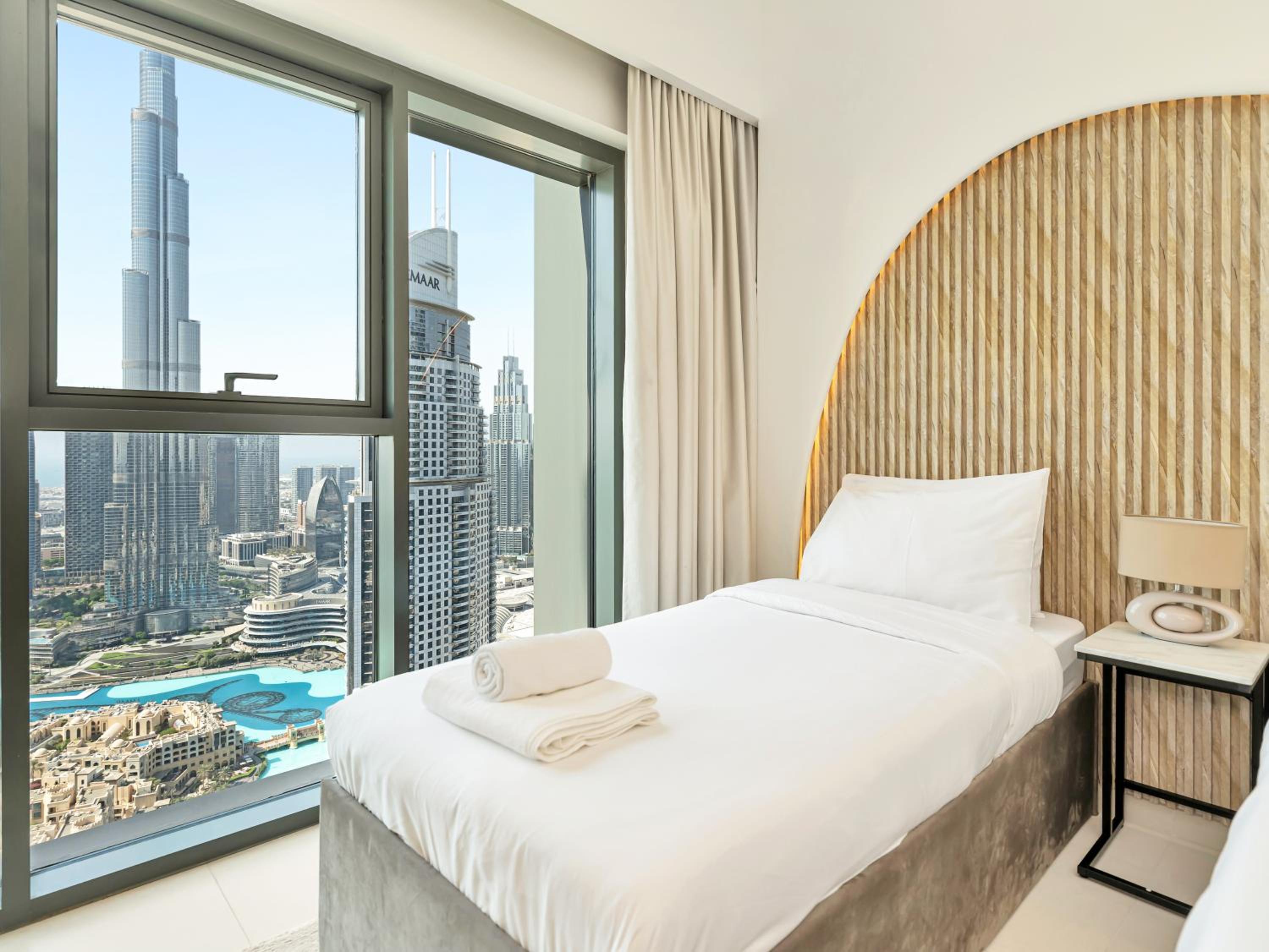 ABI Holiday Homes - Burj Khalifa and Fountain view Downtown