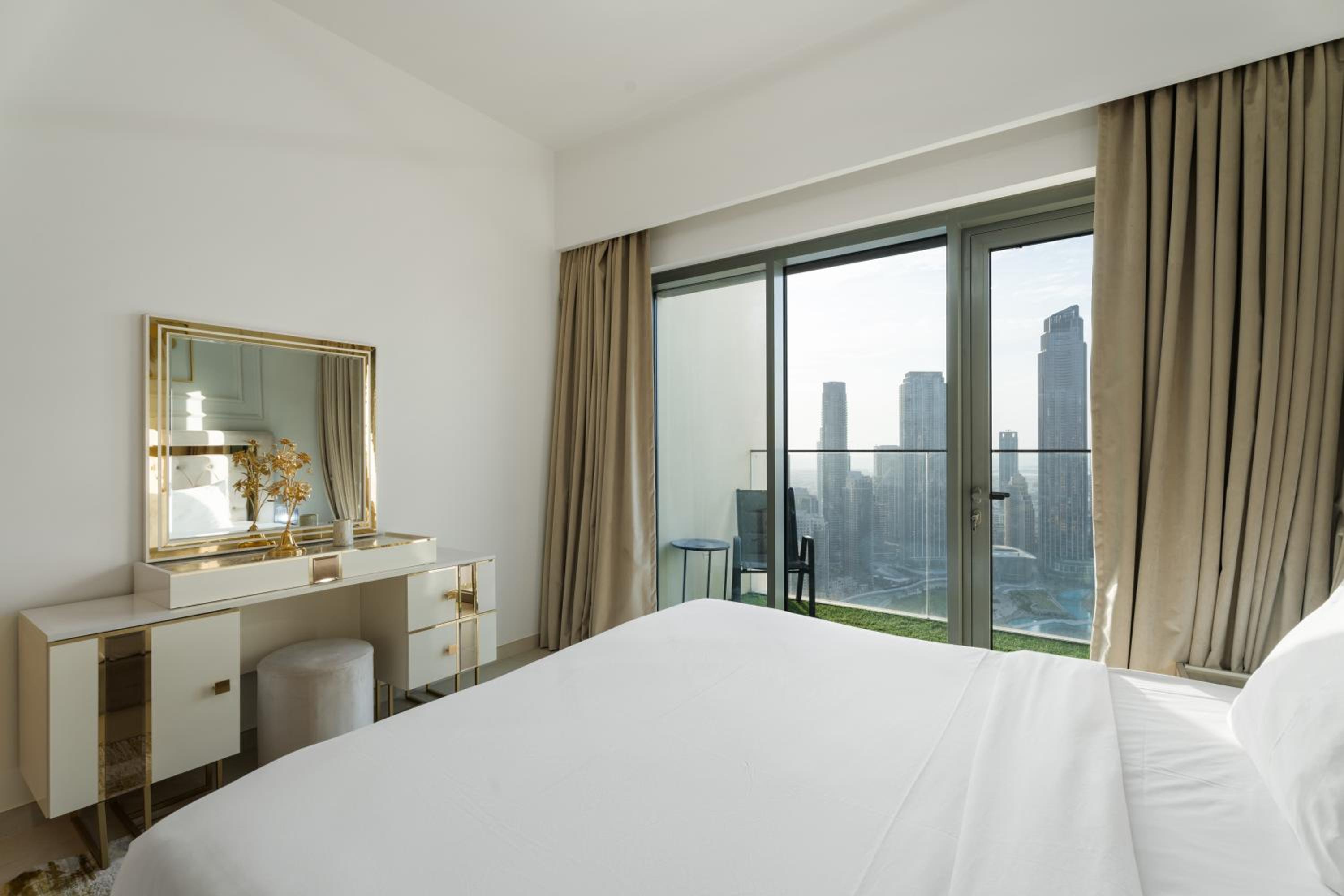 ABI Holiday Homes - Burj Khalifa and Fountain view Downtown
