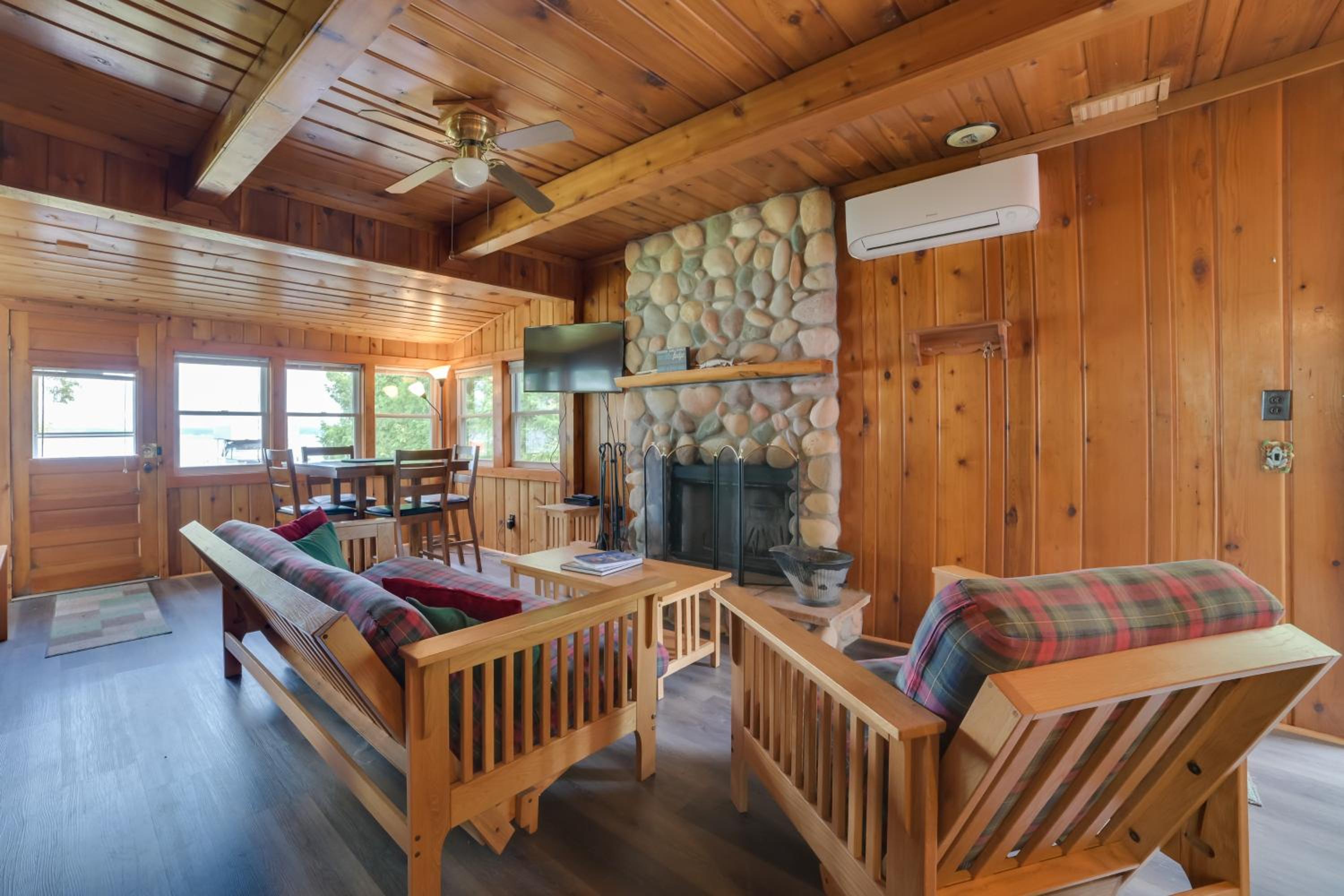 Pet Friendly Mullett Lake Cabin with Dock!