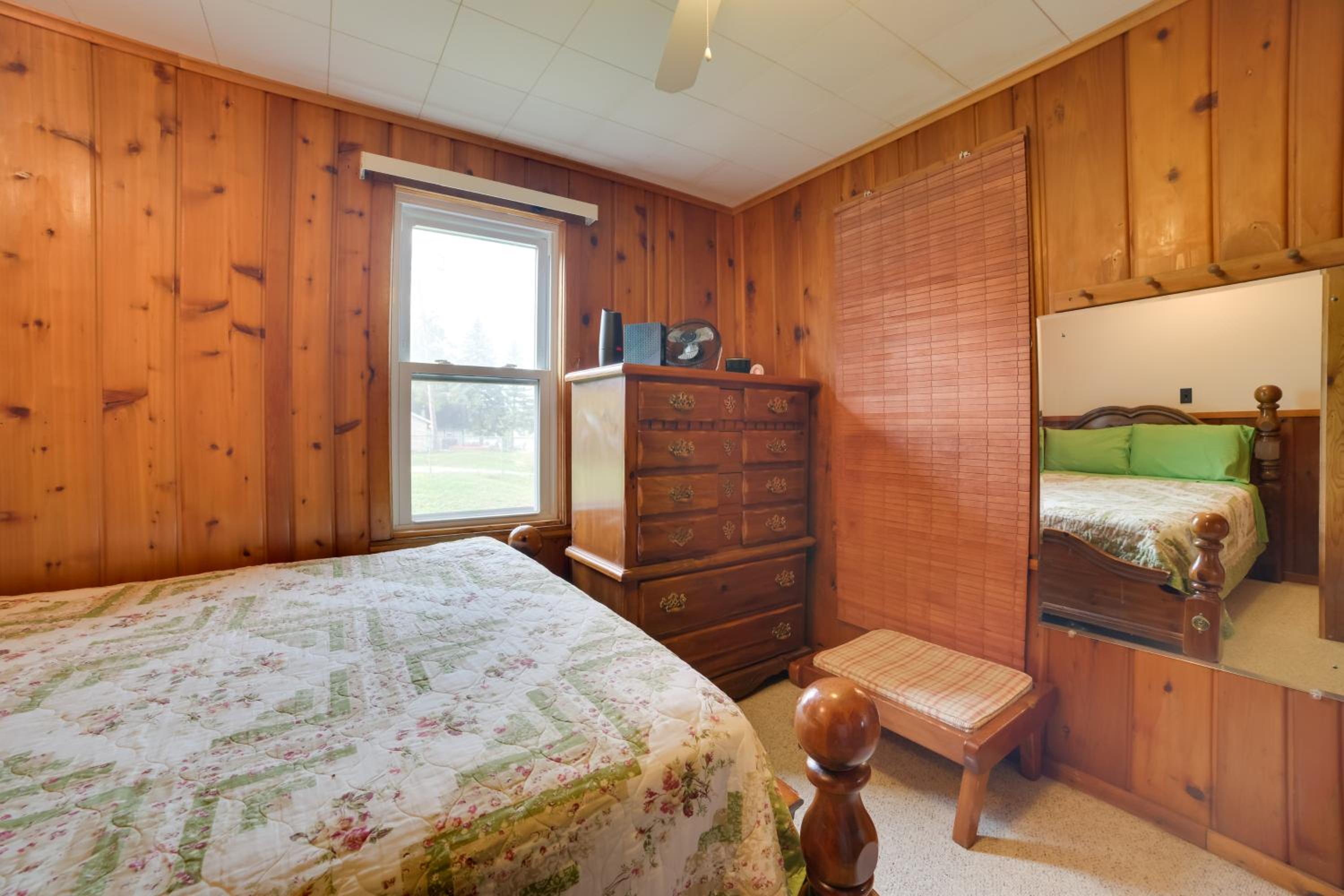 Pet Friendly Mullett Lake Cabin with Dock!
