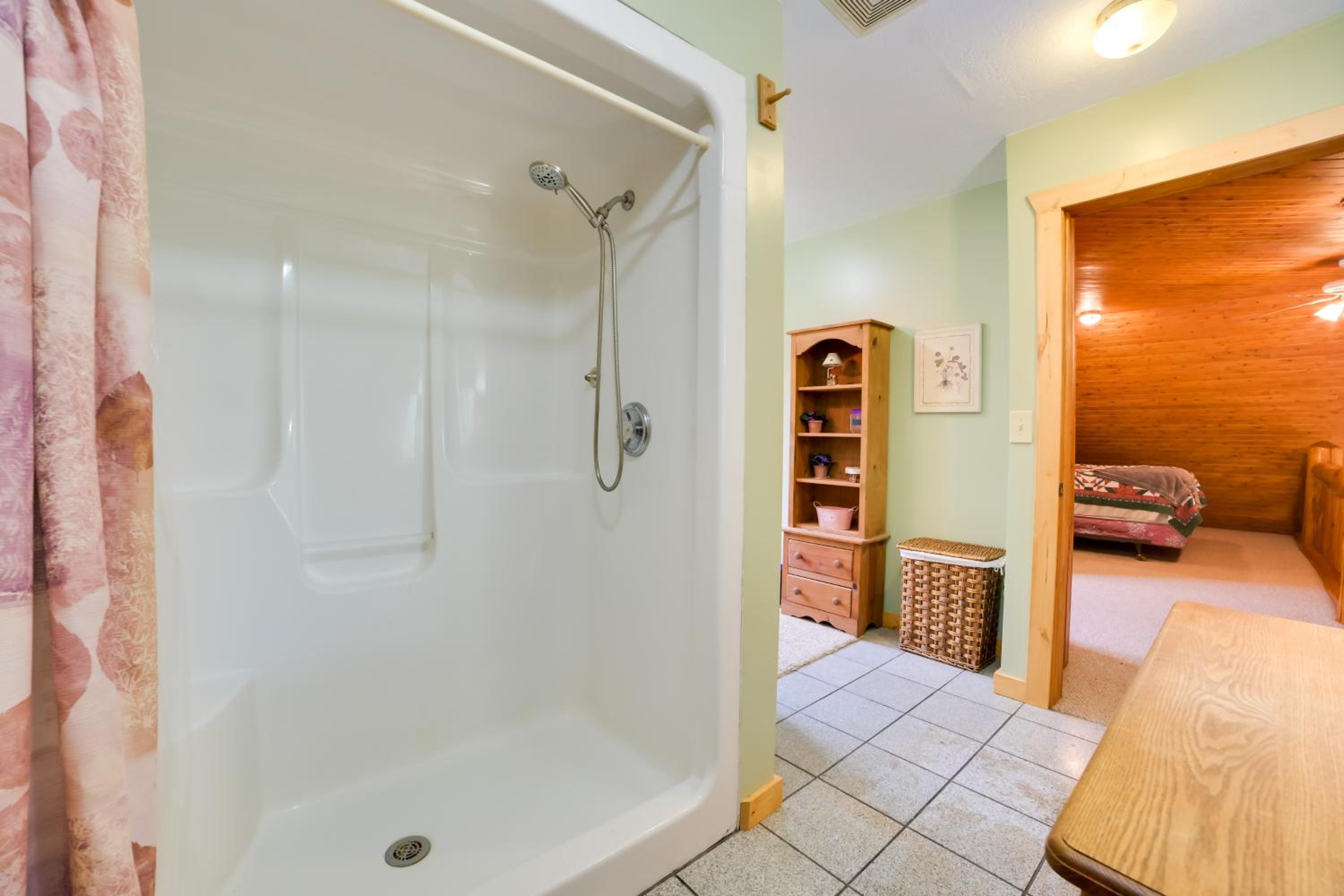 Rustic Mullett Lake Home, 3 Mi to Marina!