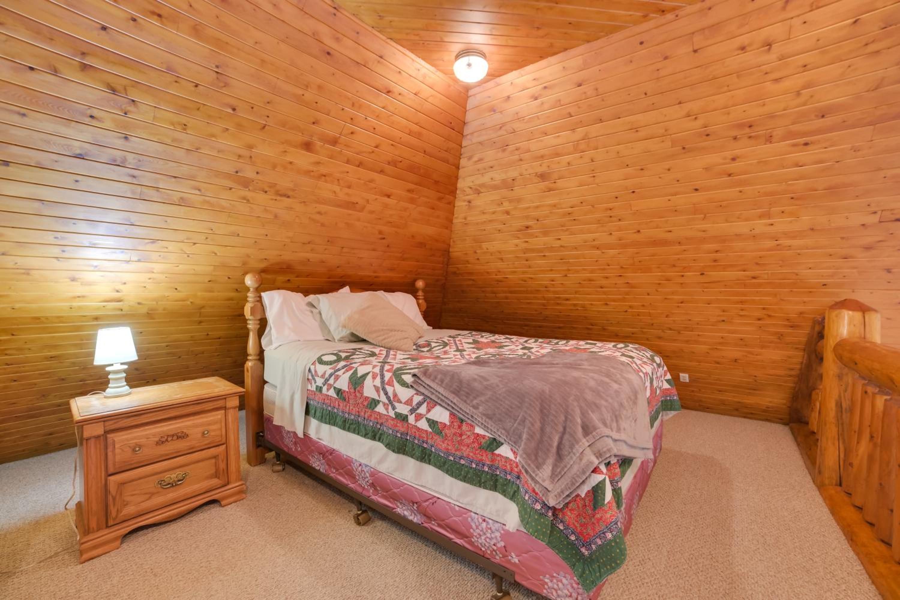 Rustic Mullett Lake Home, 3 Mi to Marina!