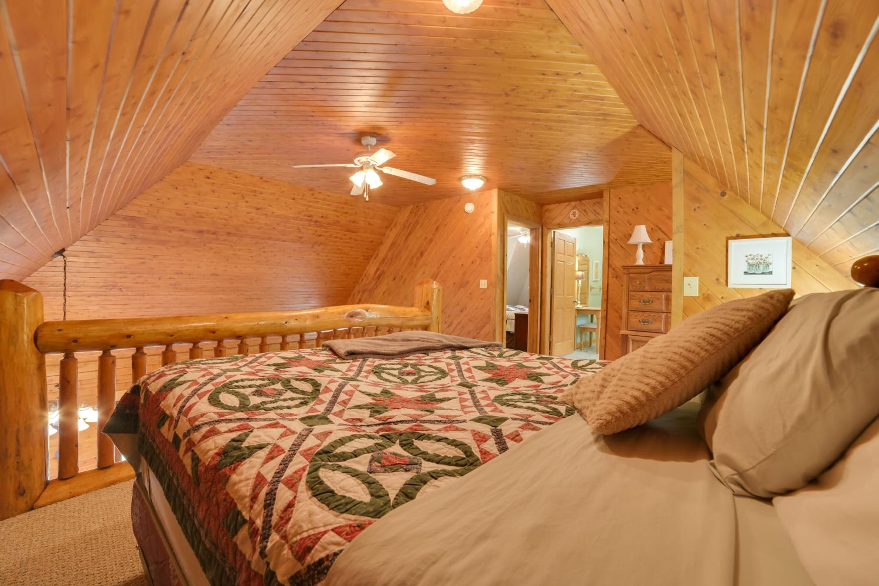 Rustic Mullett Lake Home, 3 Mi to Marina!