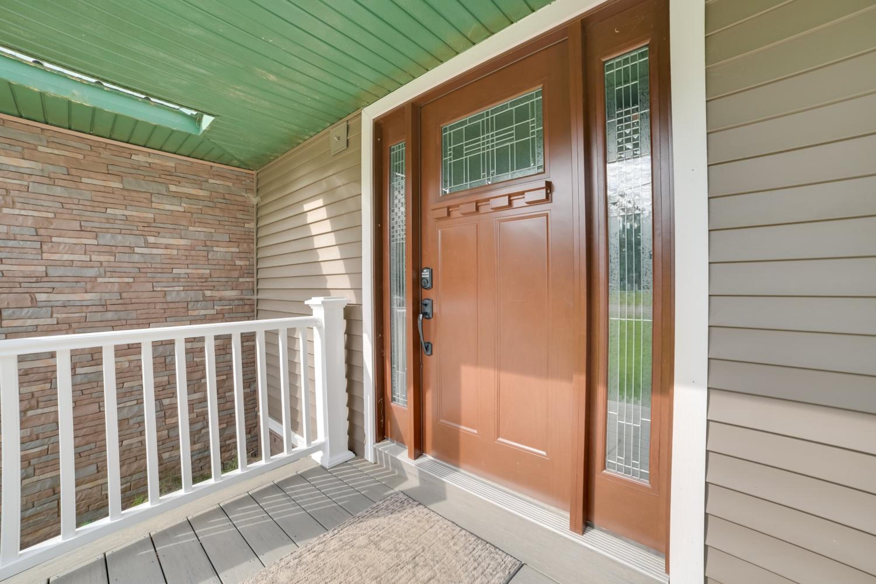 Rustic Mullett Lake Home, 3 Mi to Marina!