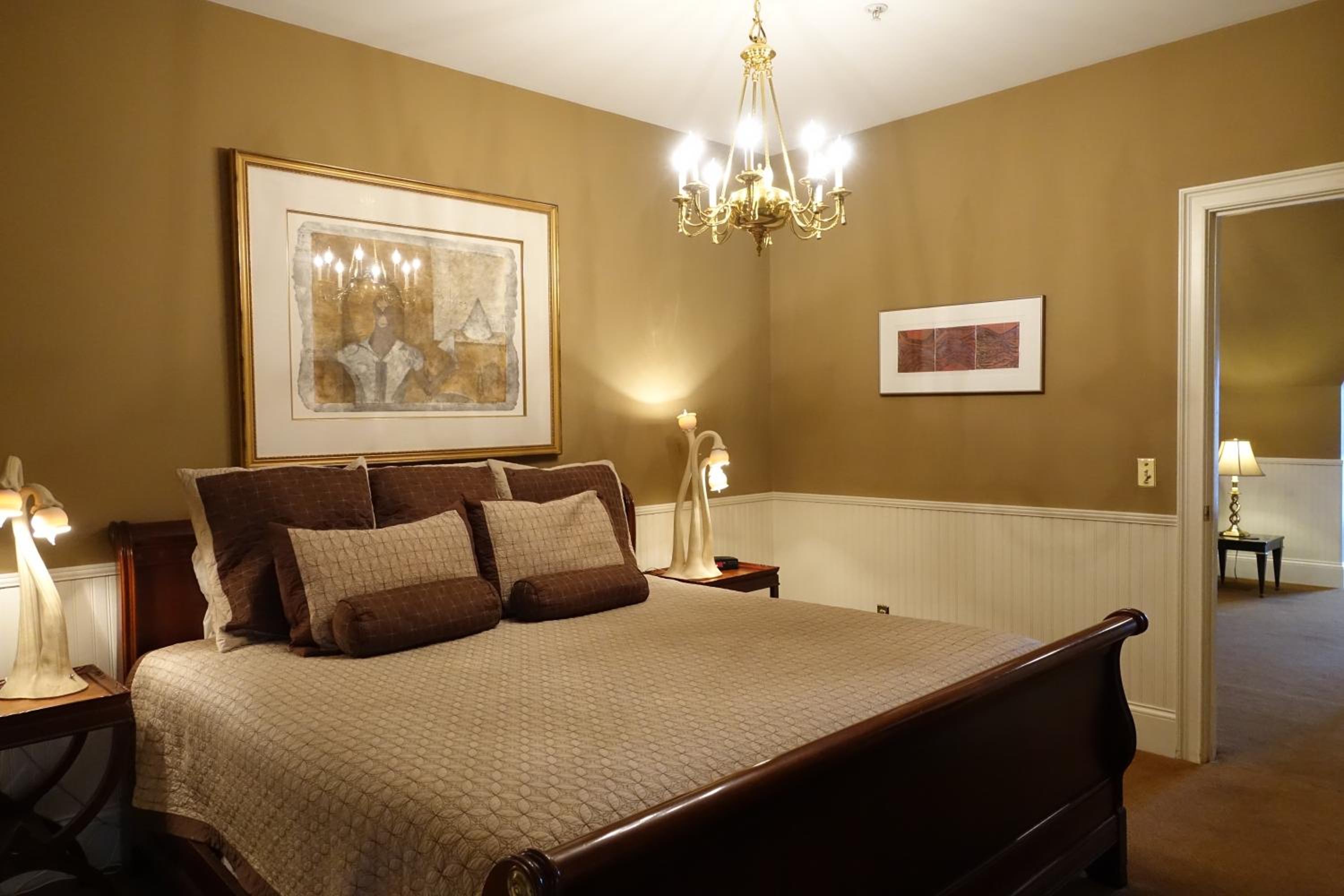 Bluff View Inn