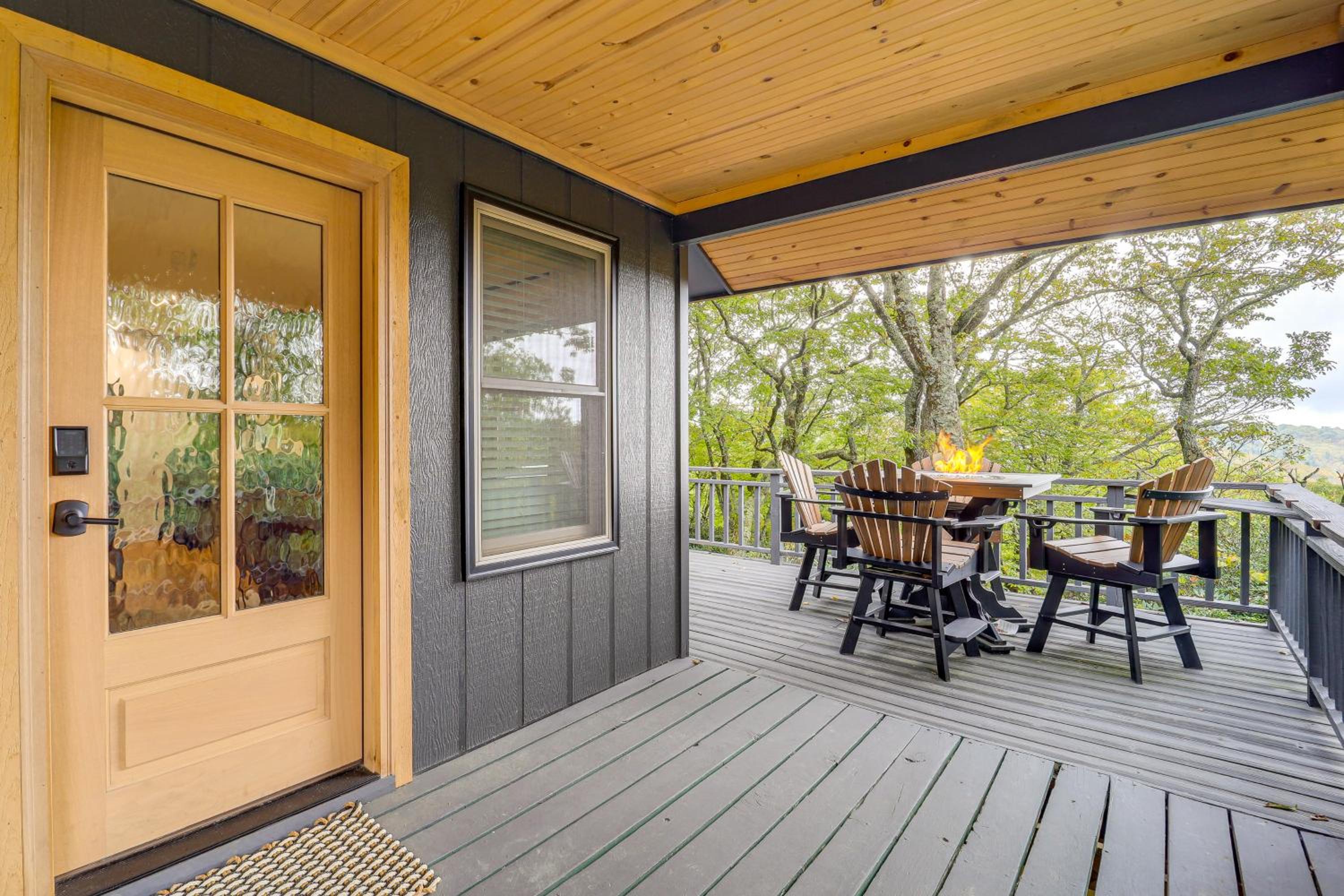 Chic Cabin! Epic Views of Grandfather Mountain