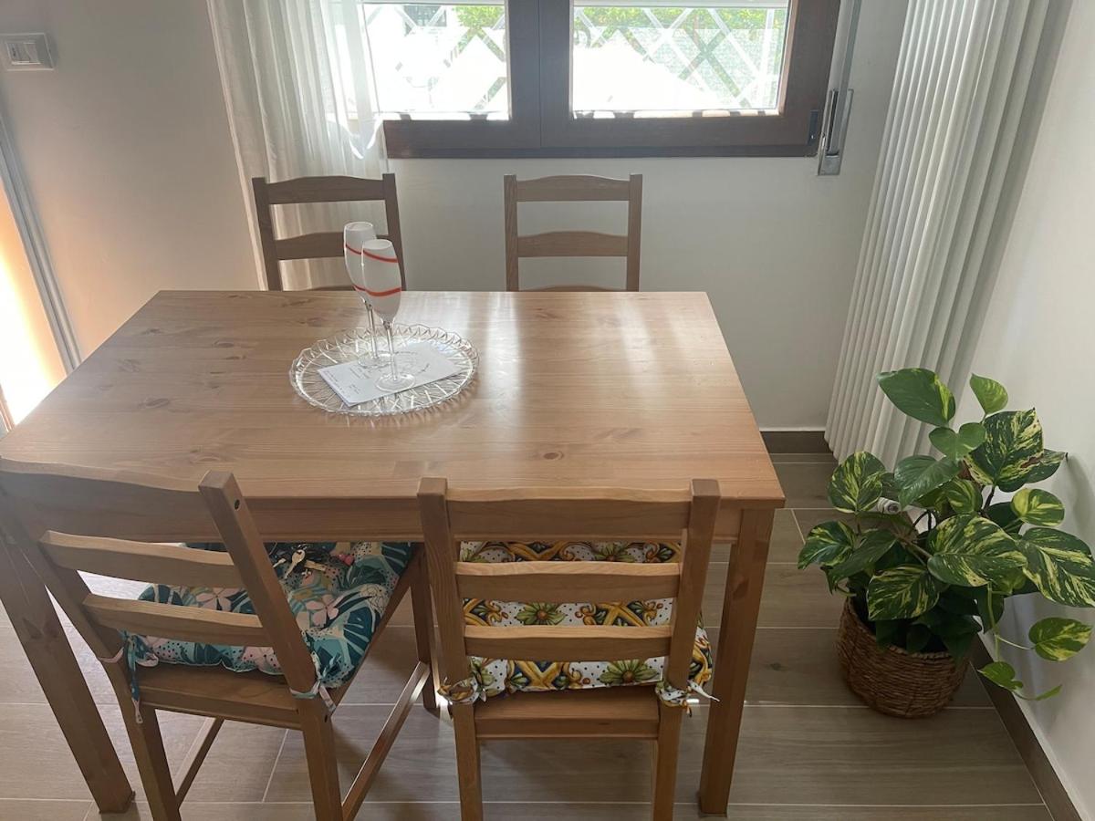 Surfer's Paradise holiday apartment