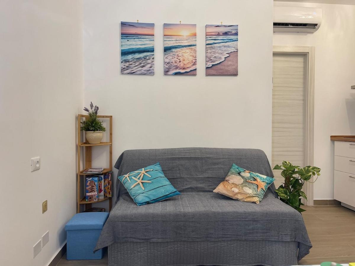 Surfer's Paradise holiday apartment