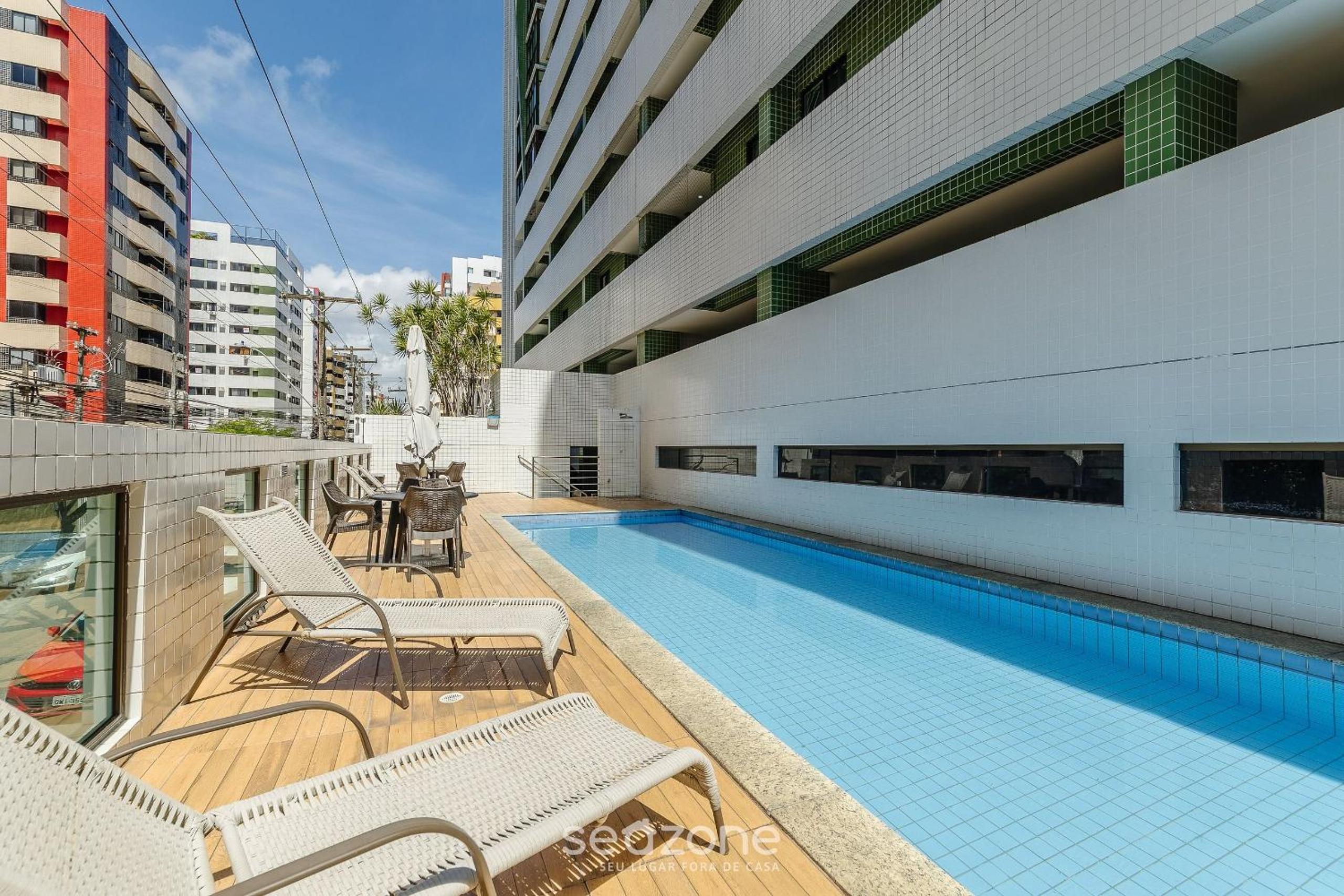 2 Bedroom Apartment 700 m from the Beach MBR0108