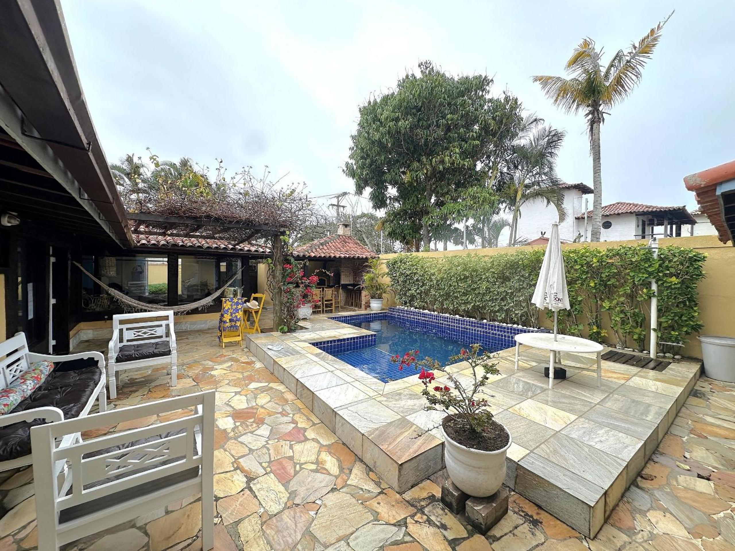Casa c/ piscina no melhor ponto de Geribá | BZAN12