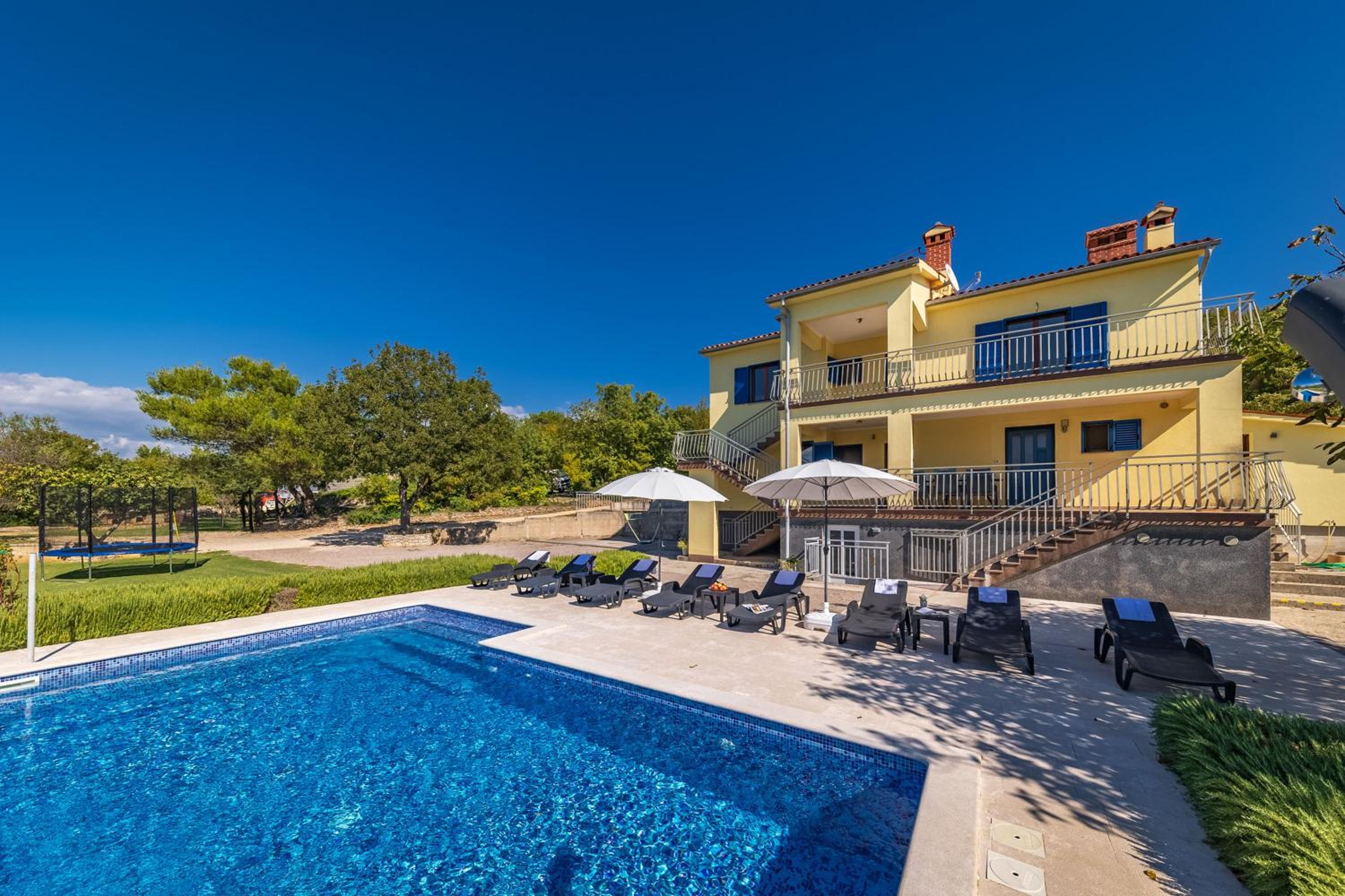 Seaview Pool House Mytilus - Happy Rentals