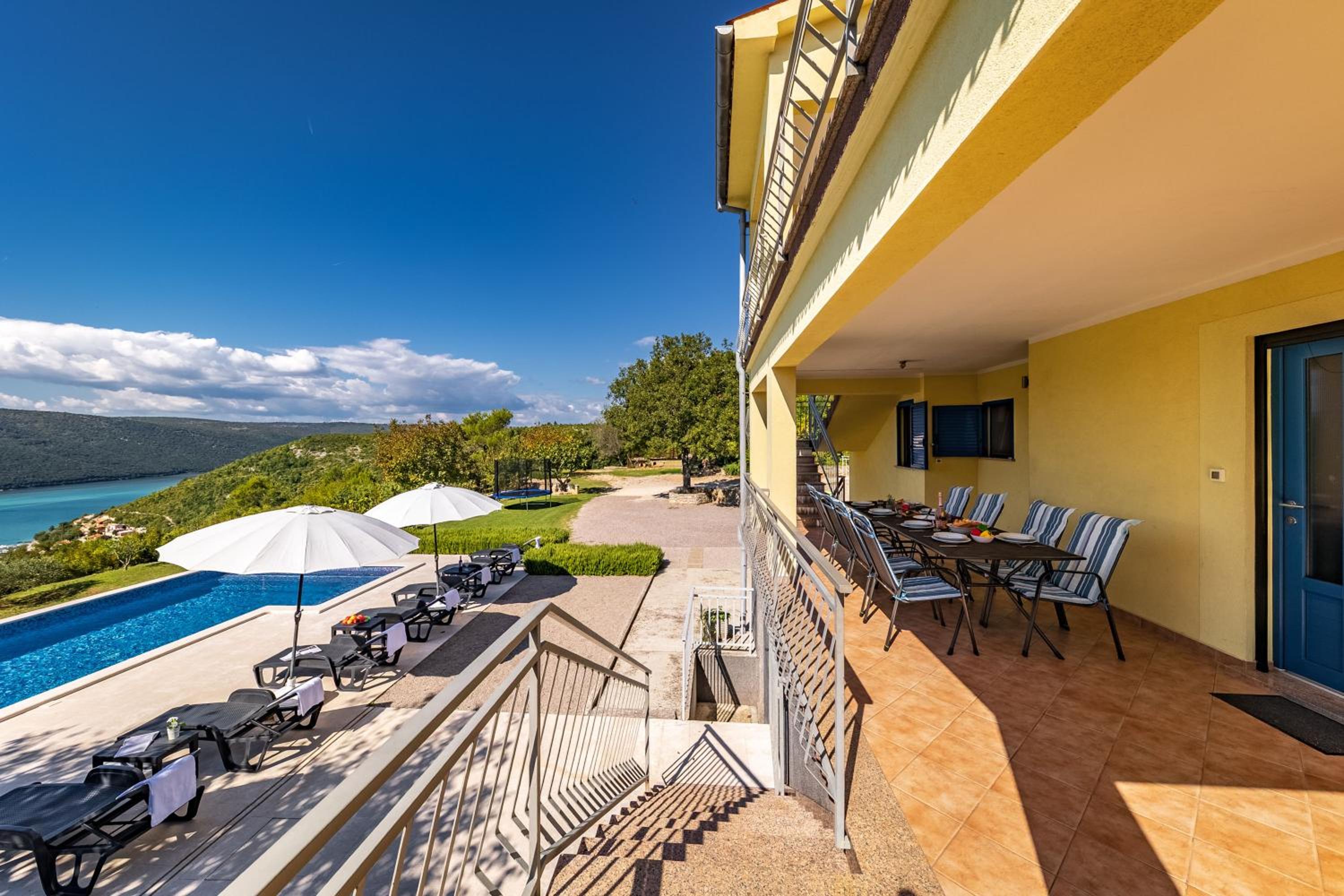 Seaview Pool House Mytilus - Happy Rentals