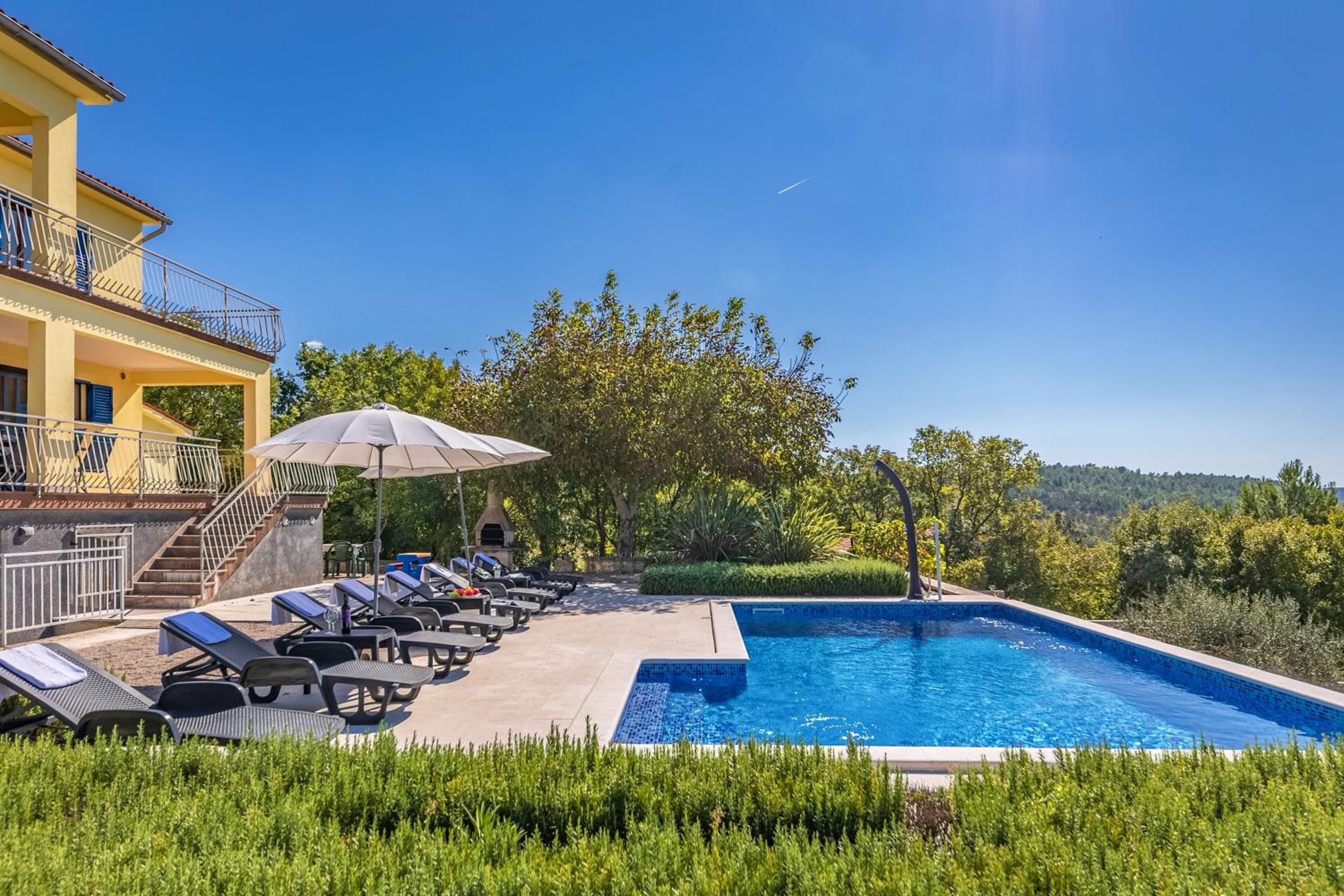 Seaview Pool House Mytilus - Happy Rentals