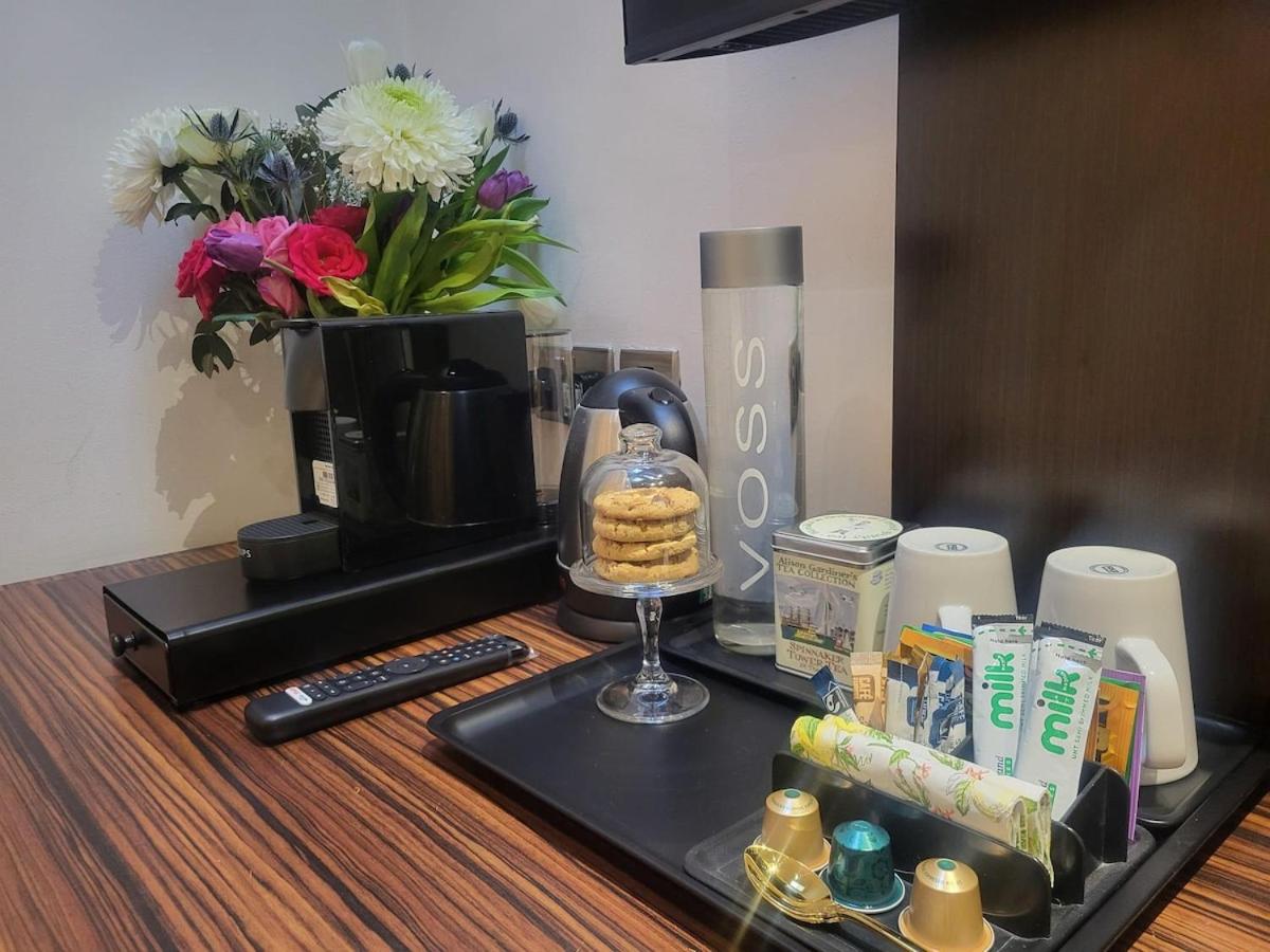 Central Boutique Room 105