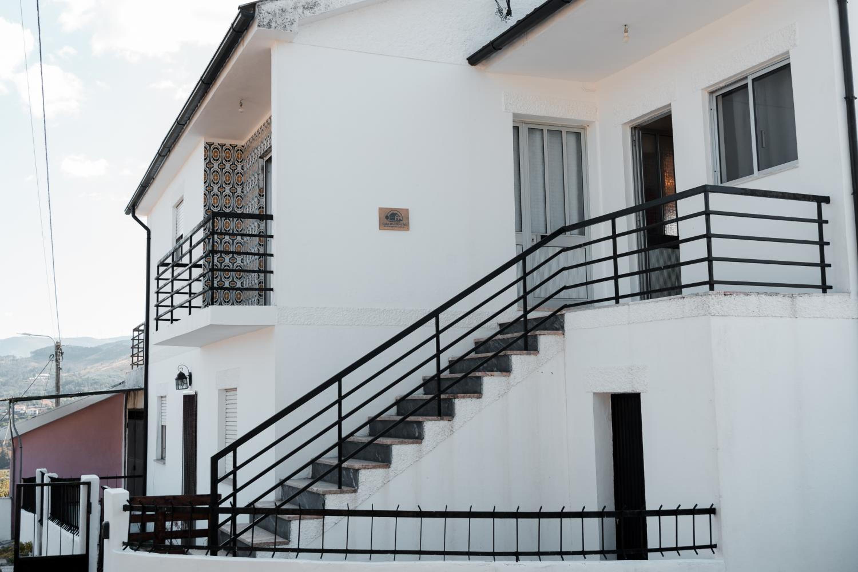 Casa da Estação, vista rio Tâmega e Senhora da Graça