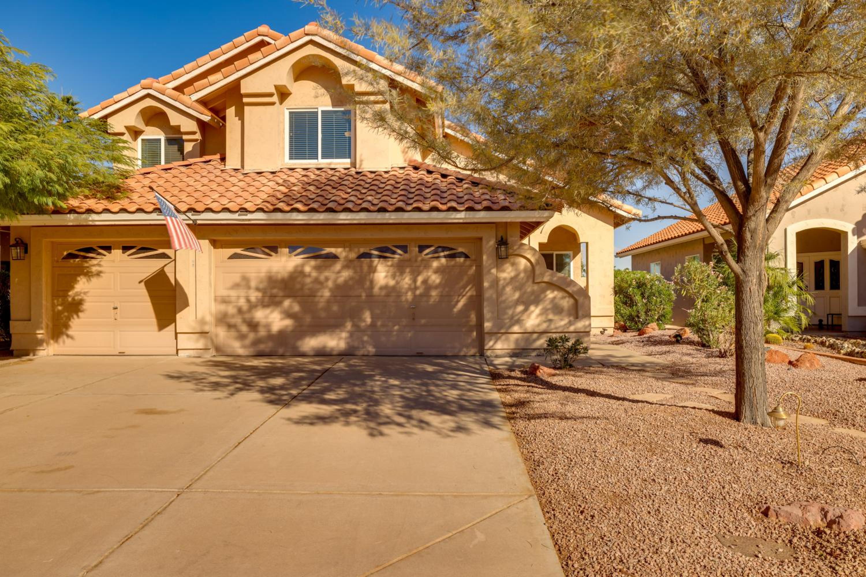 Lakefront Living! Huge Phoenix Home with Pool Table