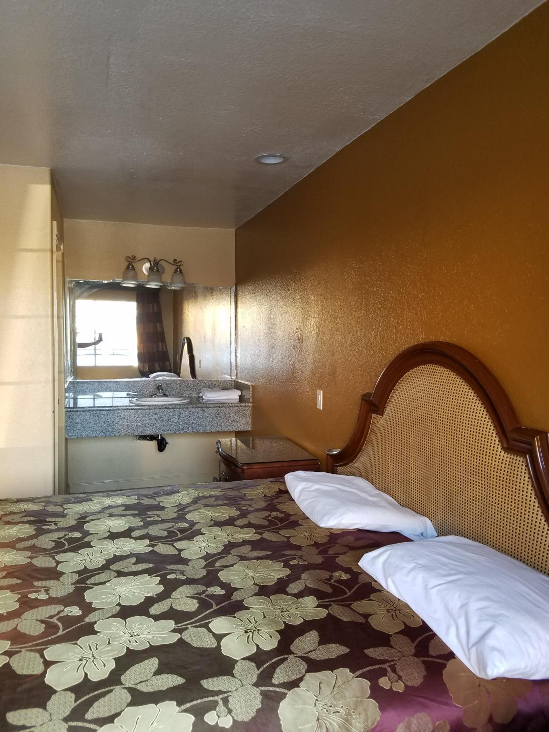 Central Inn Motel, Bilde 23