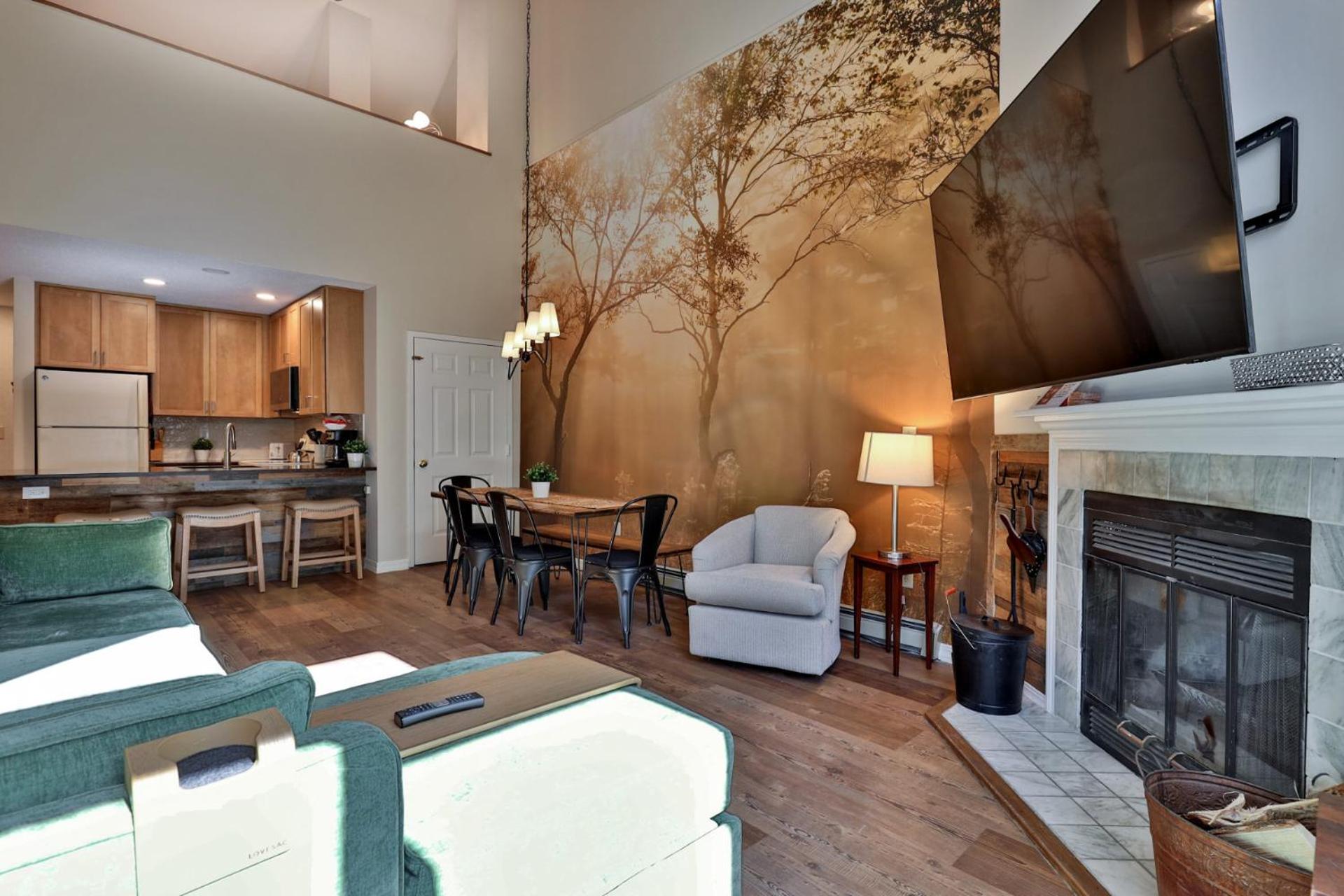 Trailside Loft at Pico - Ski-In, Out Condo with Loft & 2BR - Steps to Lift