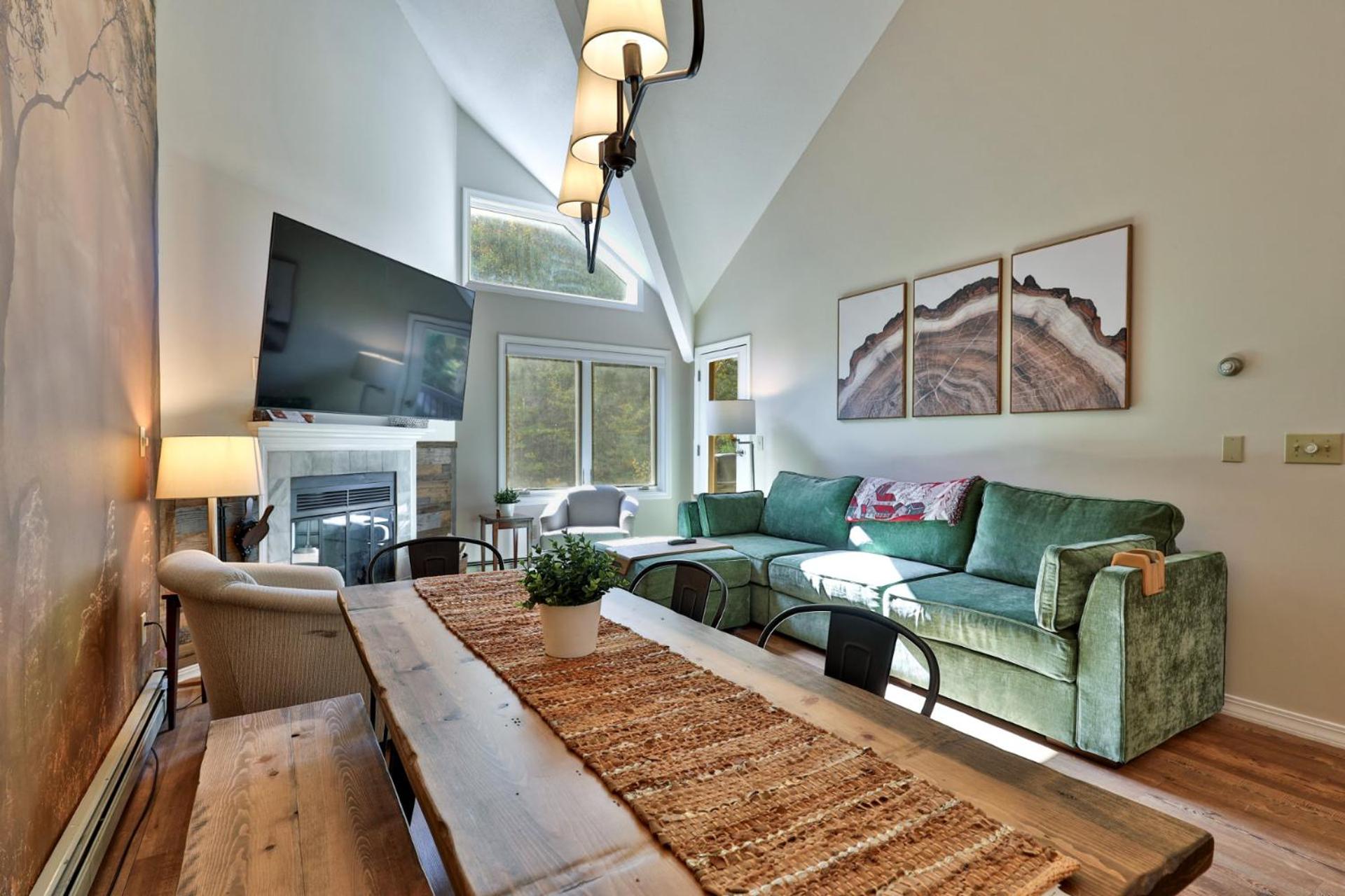 Trailside Loft at Pico - Ski-In, Out Condo with Loft & 2BR - Steps to Lift