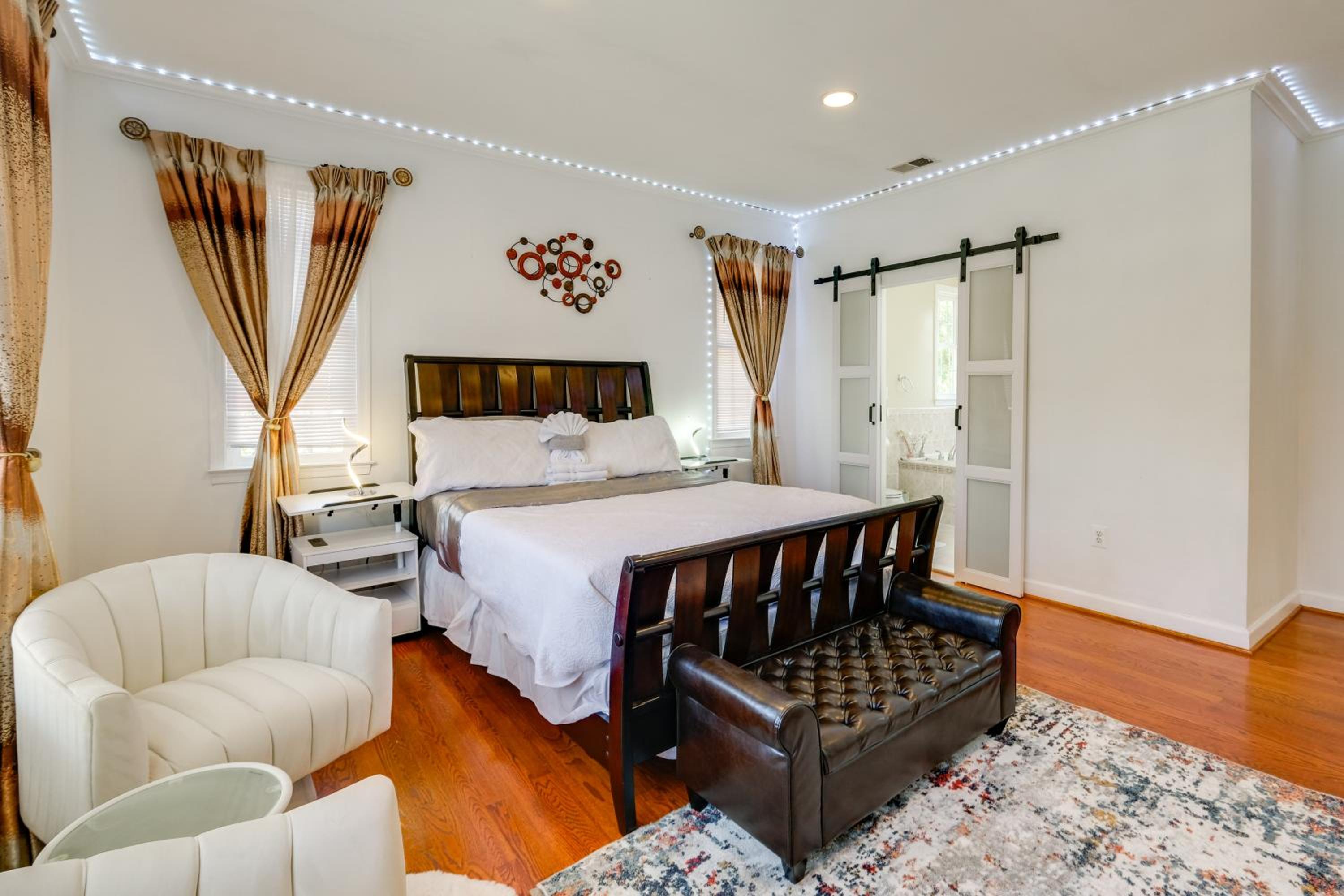 Take Metro to DC! Family Home in Springfield