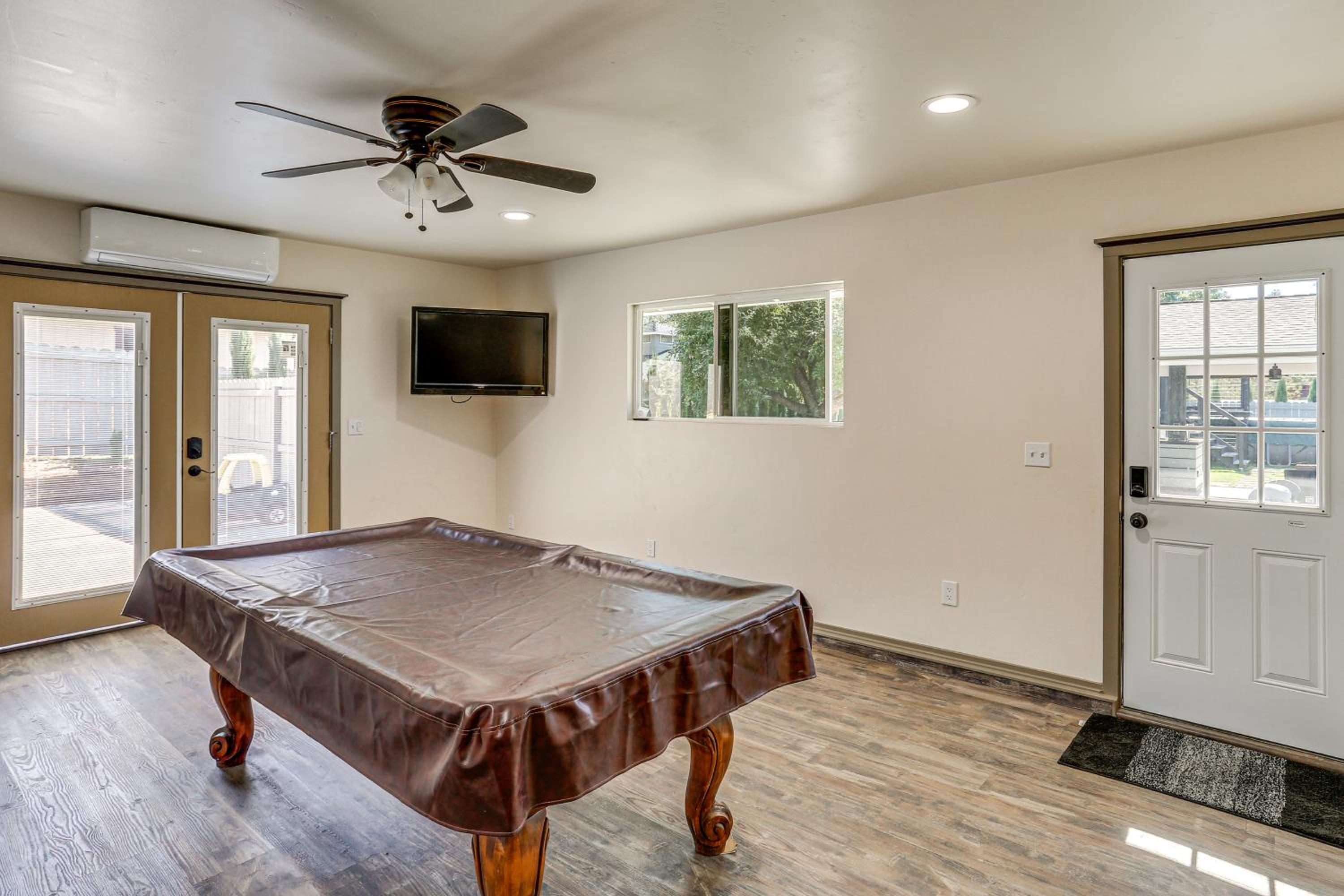 Backyard Oasis with Hot Tub and Views Weaverville Gem