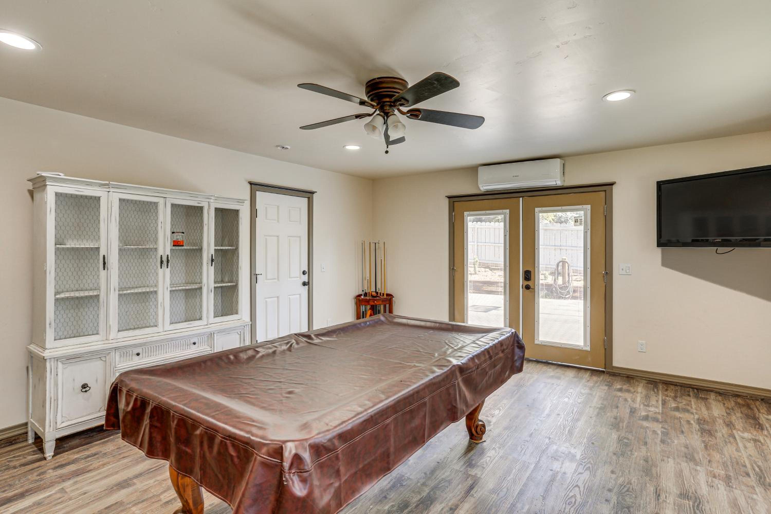 Backyard Oasis with Hot Tub and Views Weaverville Gem